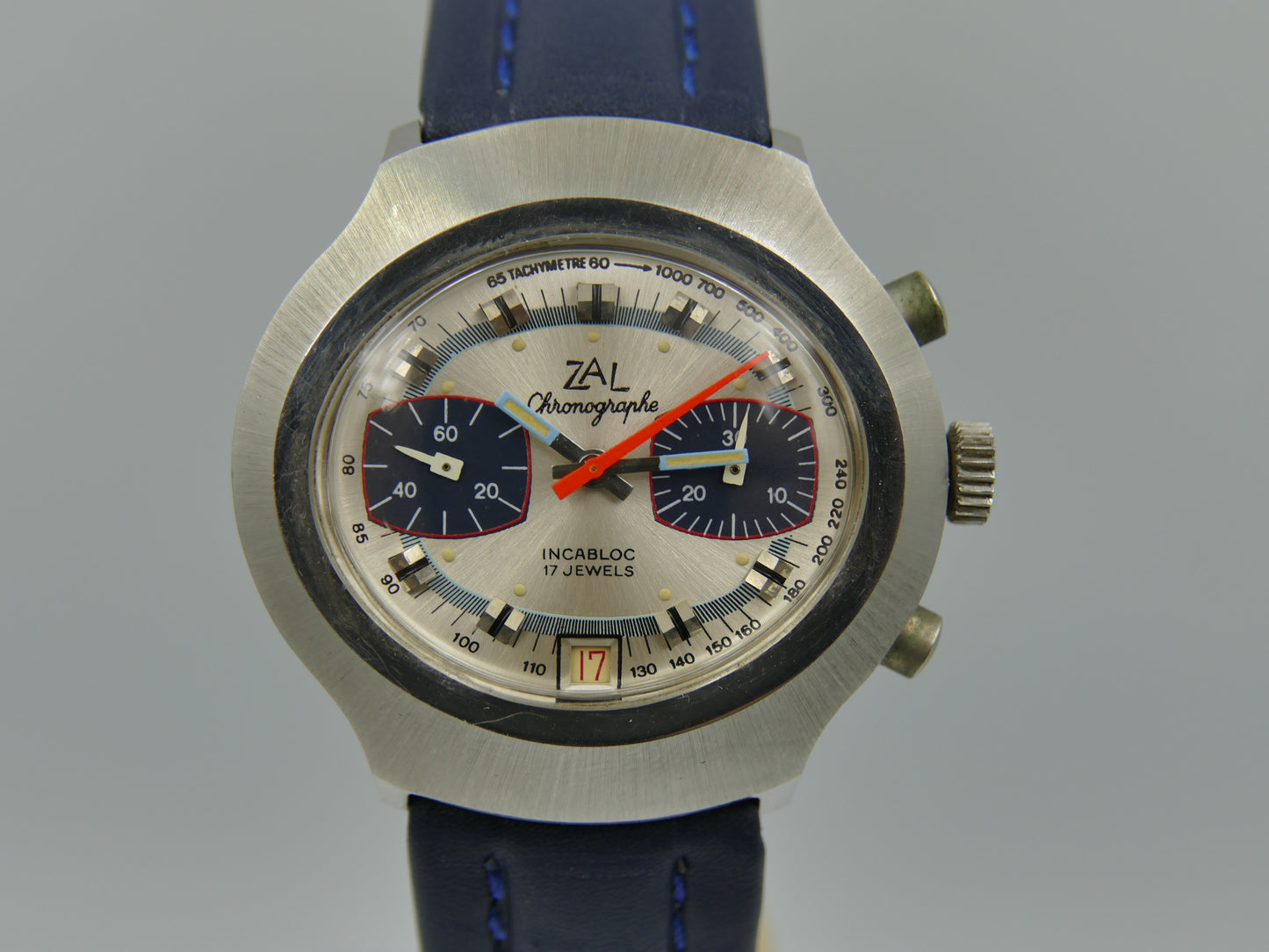 70s vintage watch mens ZAL chronograph valjoux 7734 panda