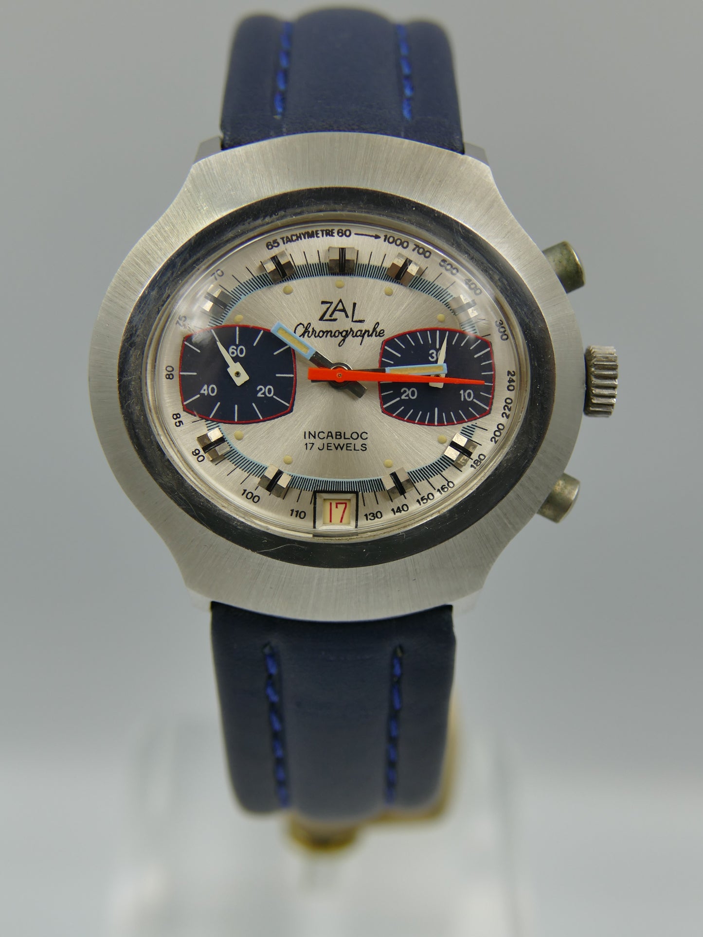 70s vintage watch mens ZAL chronograph valjoux 7734 panda