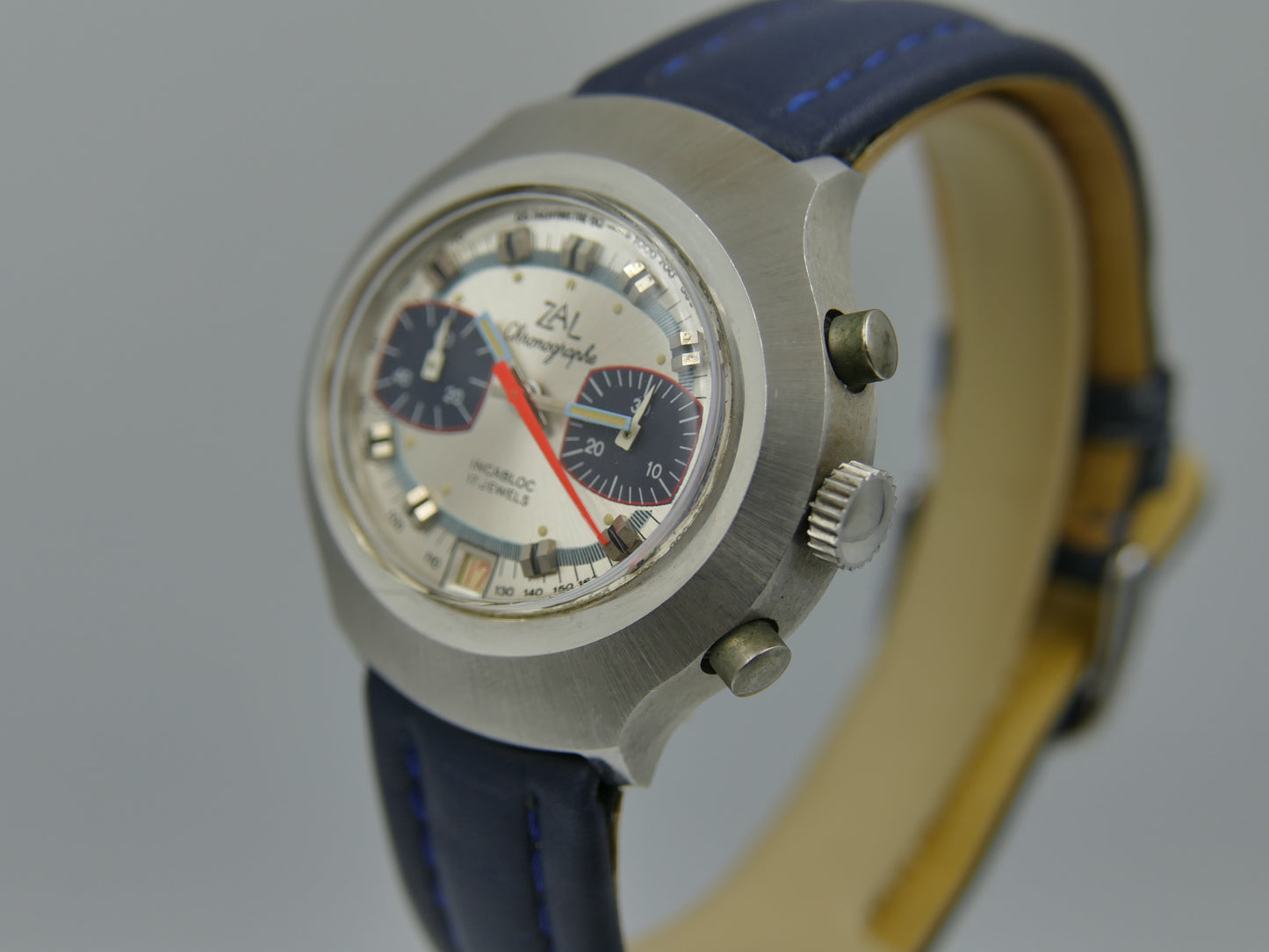 70s vintage watch mens ZAL chronograph valjoux 7734 panda