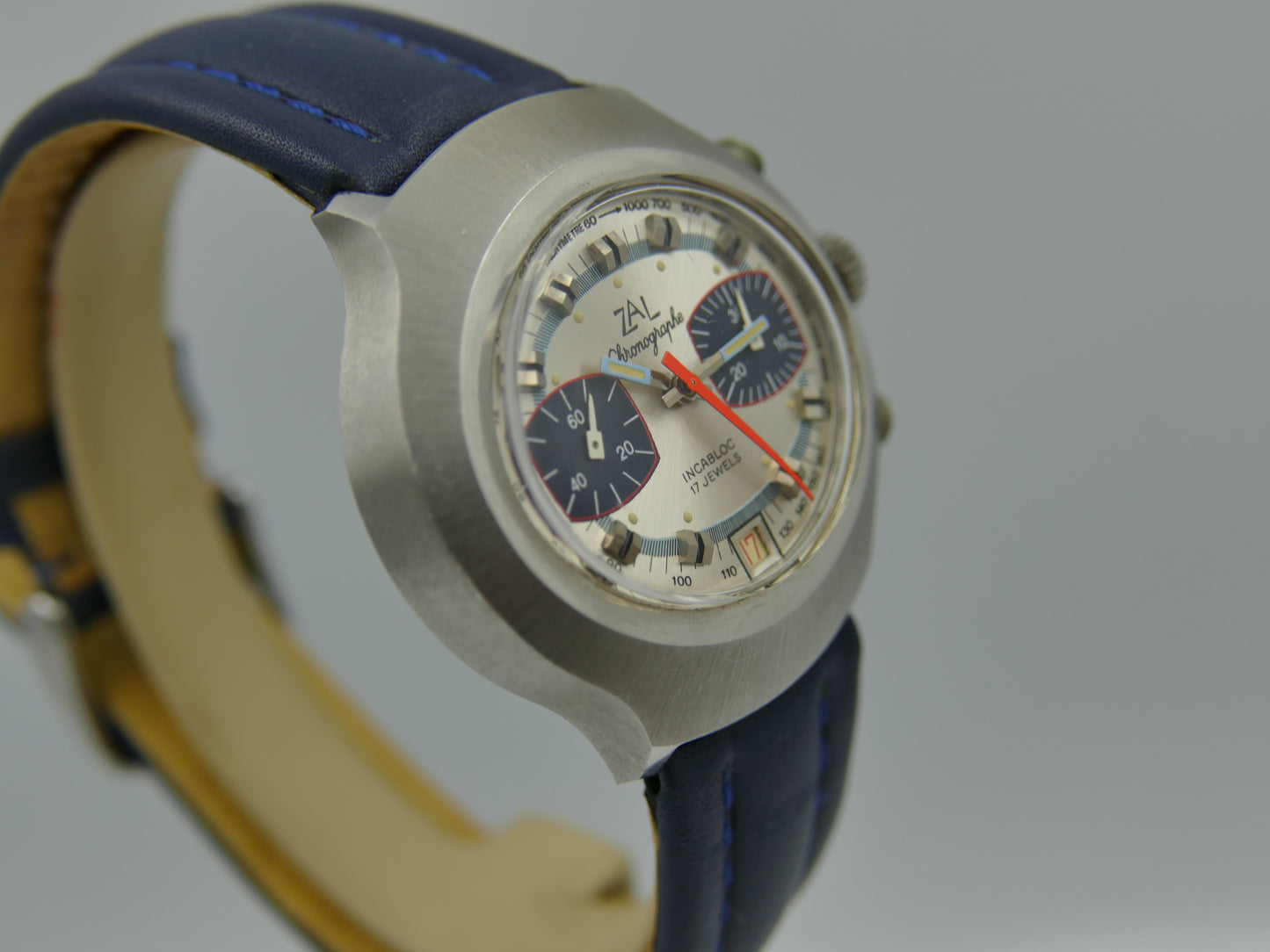 70s vintage watch mens ZAL chronograph valjoux 7734 panda