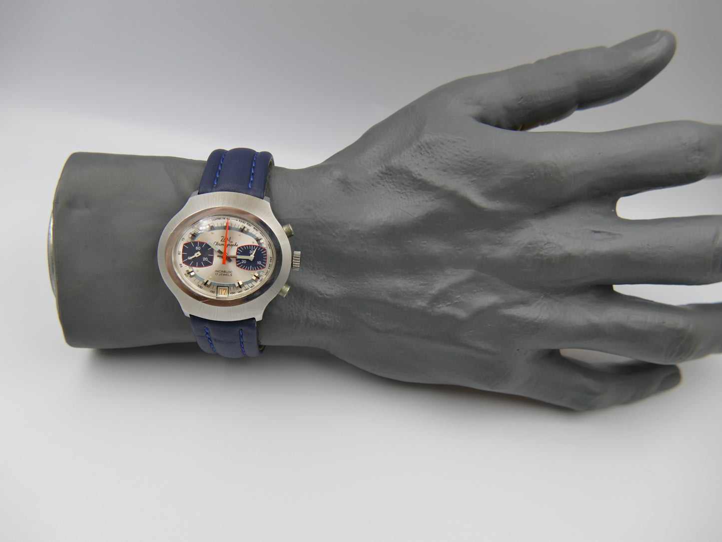 70s vintage watch mens ZAL chronograph valjoux 7734 panda