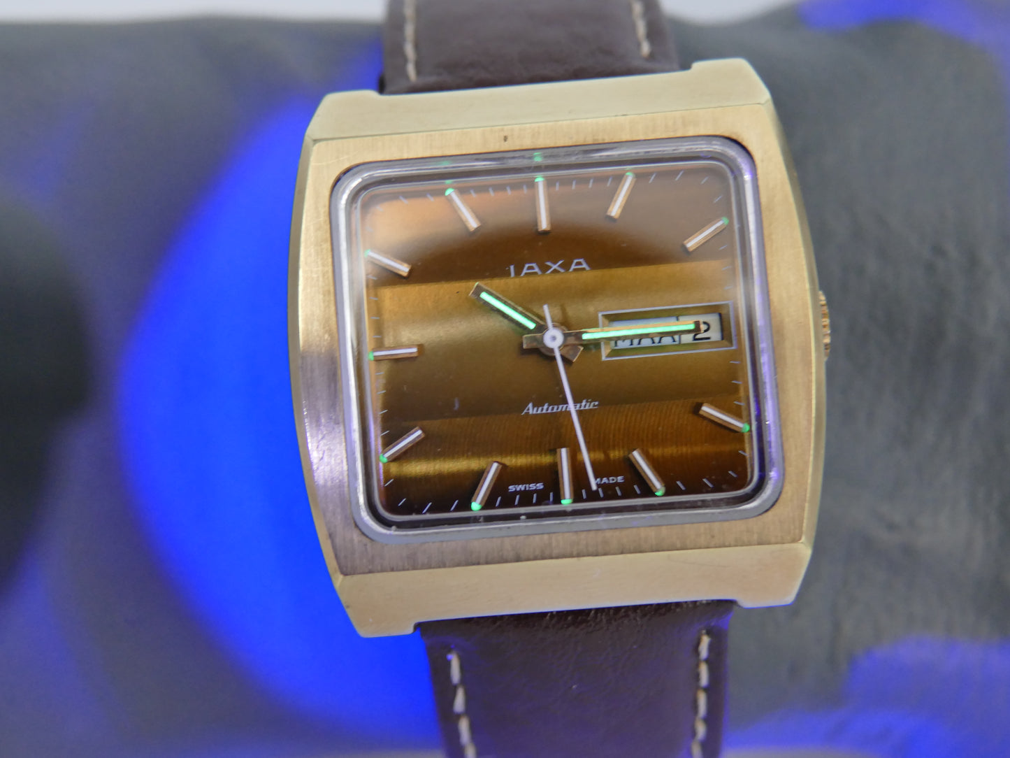 70s vintage watch mens IAXA automatic AS 2066 tiger eye dial TV