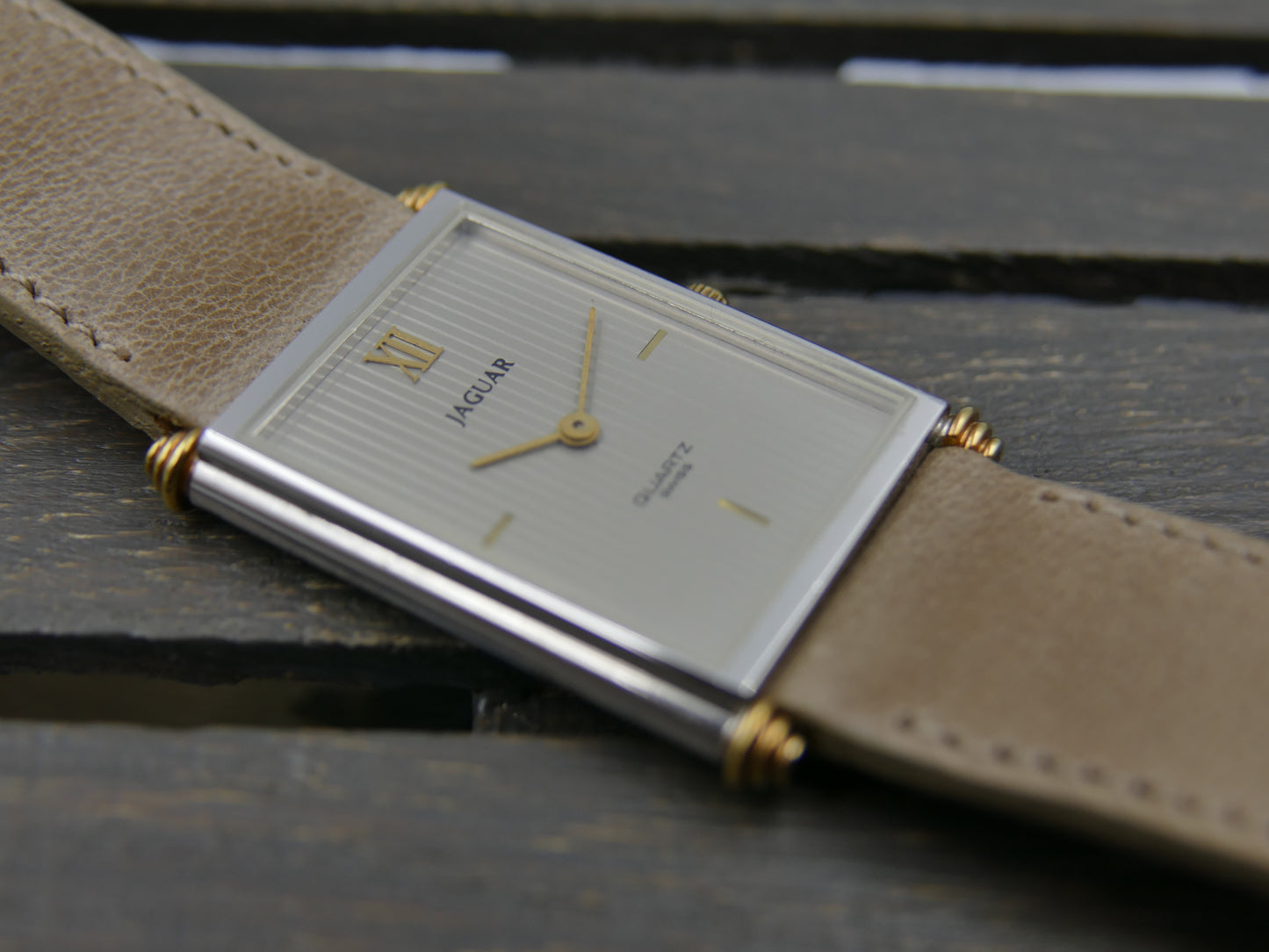 Vintage watch mens tank style Jaguar PUW 9100 NOS w/box