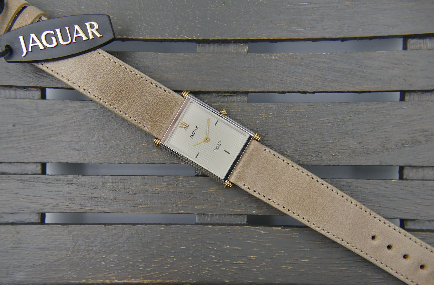 Vintage watch mens tank style Jaguar PUW 9100 NOS w/box