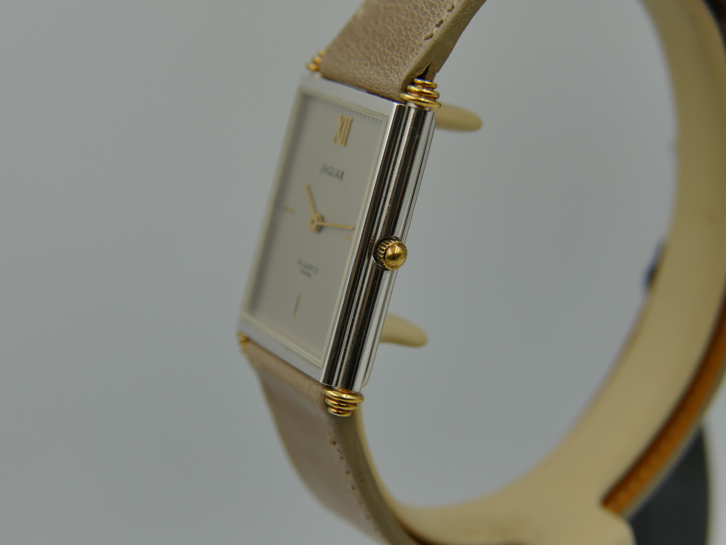 Vintage watch mens tank style Jaguar PUW 9100 NOS w/box