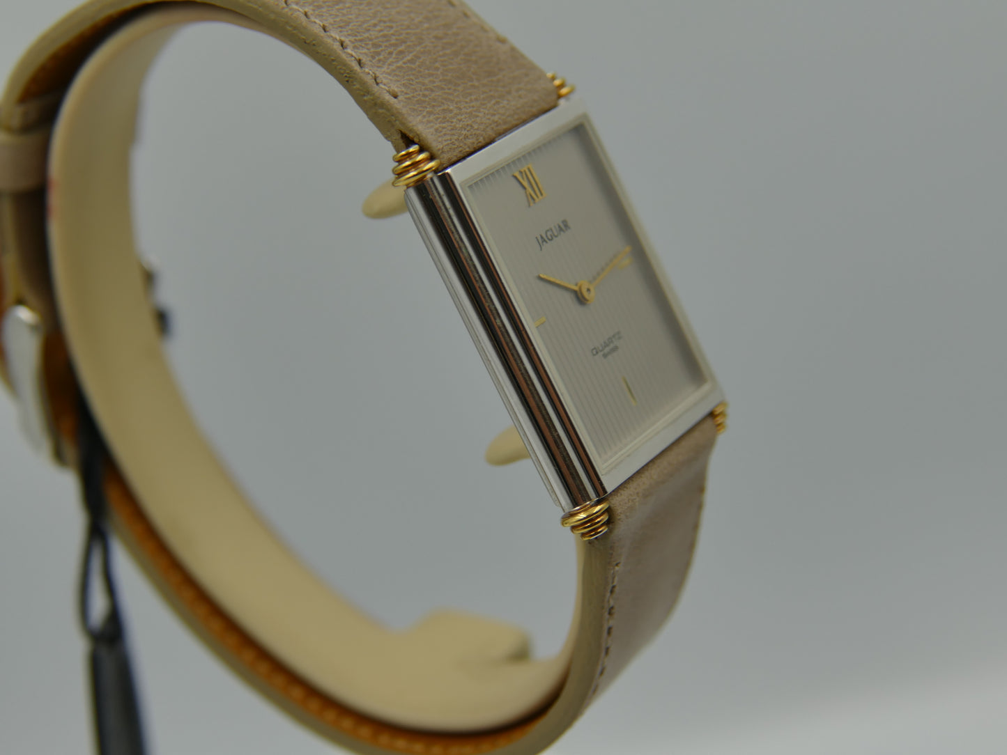 Vintage watch mens tank style Jaguar PUW 9100 NOS w/box