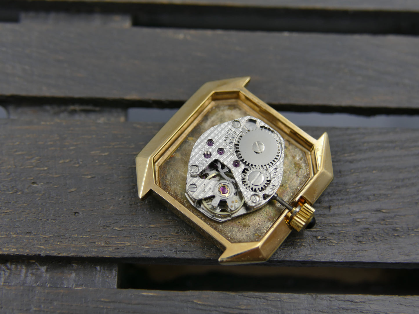 70s Vintage watch swiss Nyon Luxe (Ceinture) hand wind ST 69N marble brown NOS