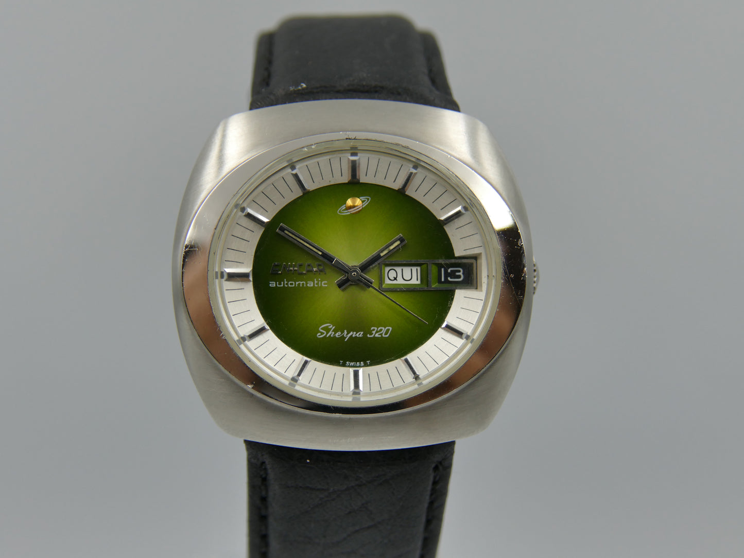 70s vintage watch NOS Enicar Sherpa 320 ref 167-10-01 automatic cal. AR 167 Steel green
