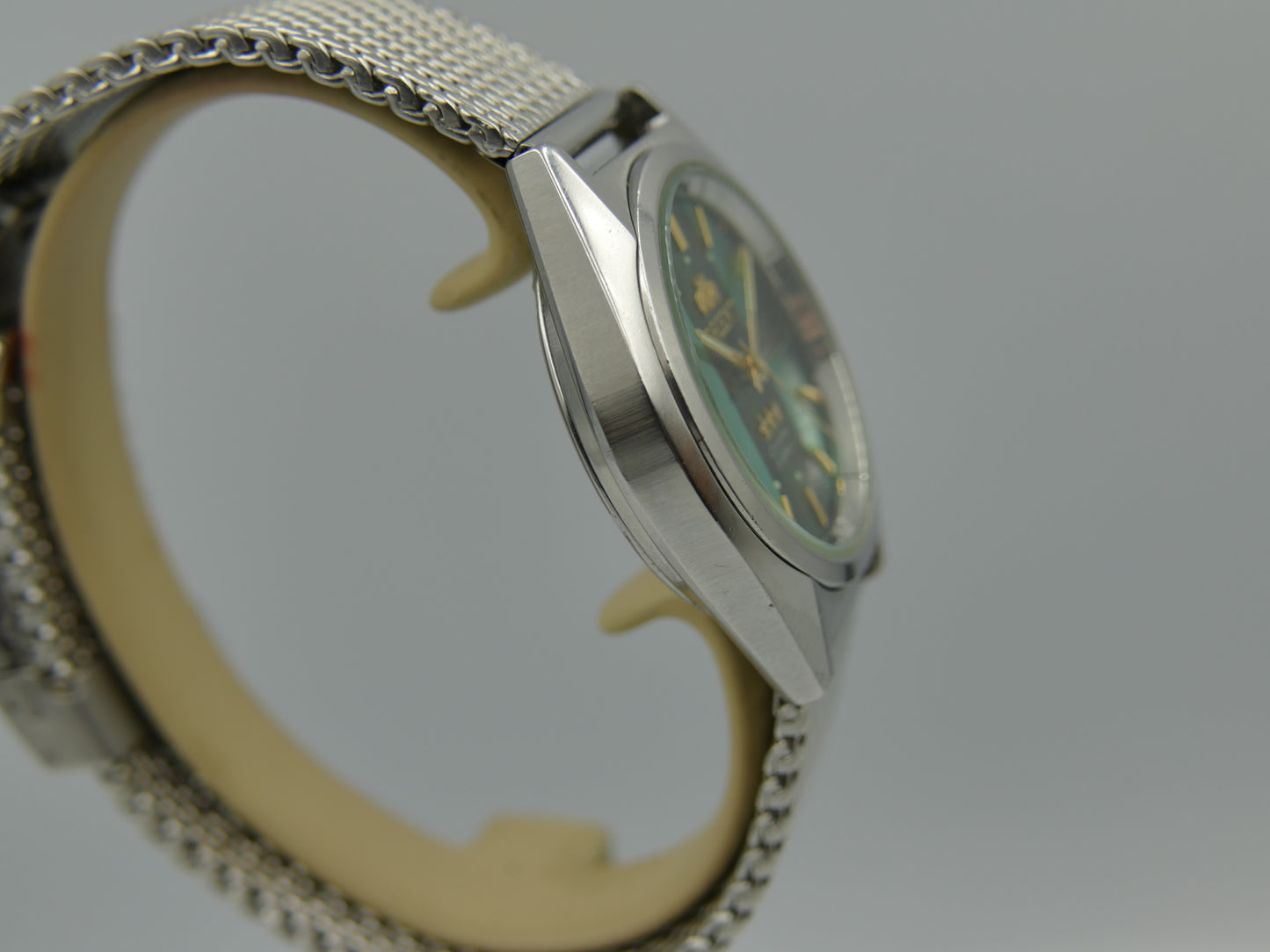 vintage watch mens Orient 3 star 469WA7-61 CA automatic green dial serviced steel 38mm