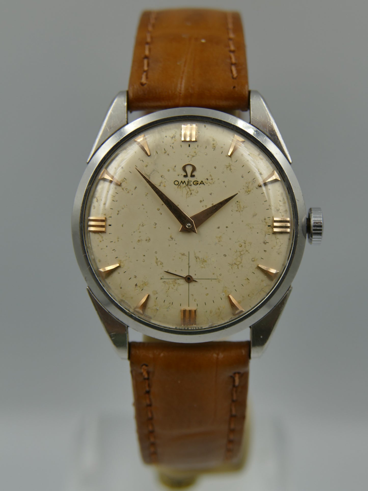 50s vintage watch mens Omega ref. 2900 -4 hand wind cal. 267 steel