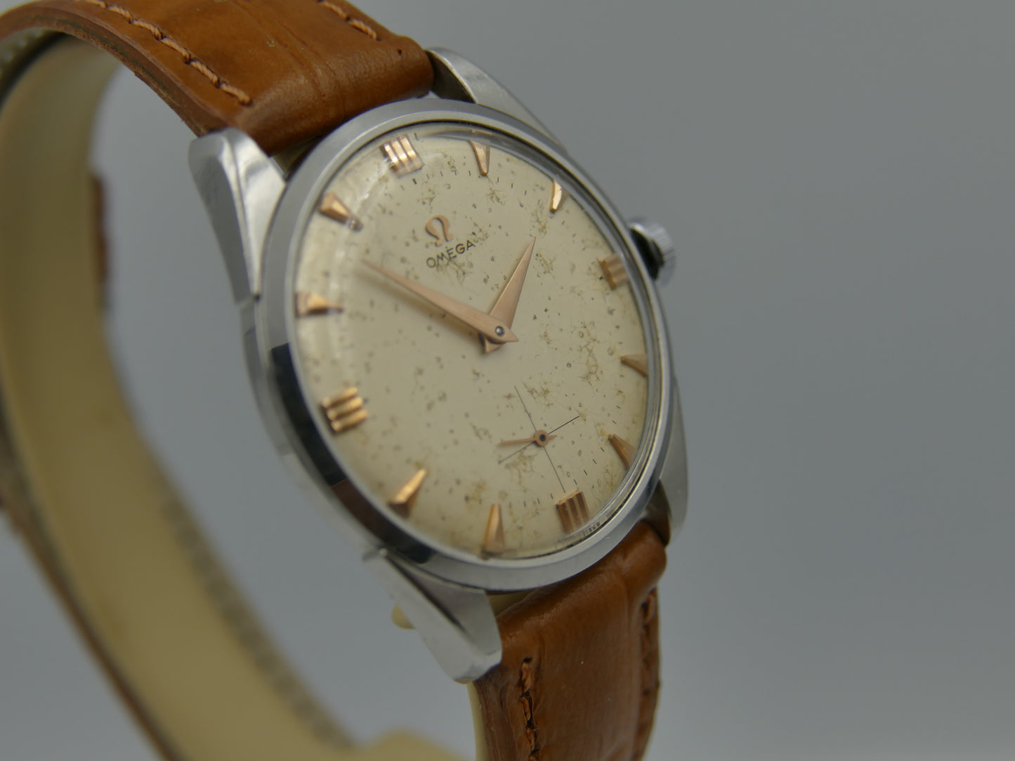 50s vintage watch mens Omega ref. 2900 -4 hand wind cal. 267 steel