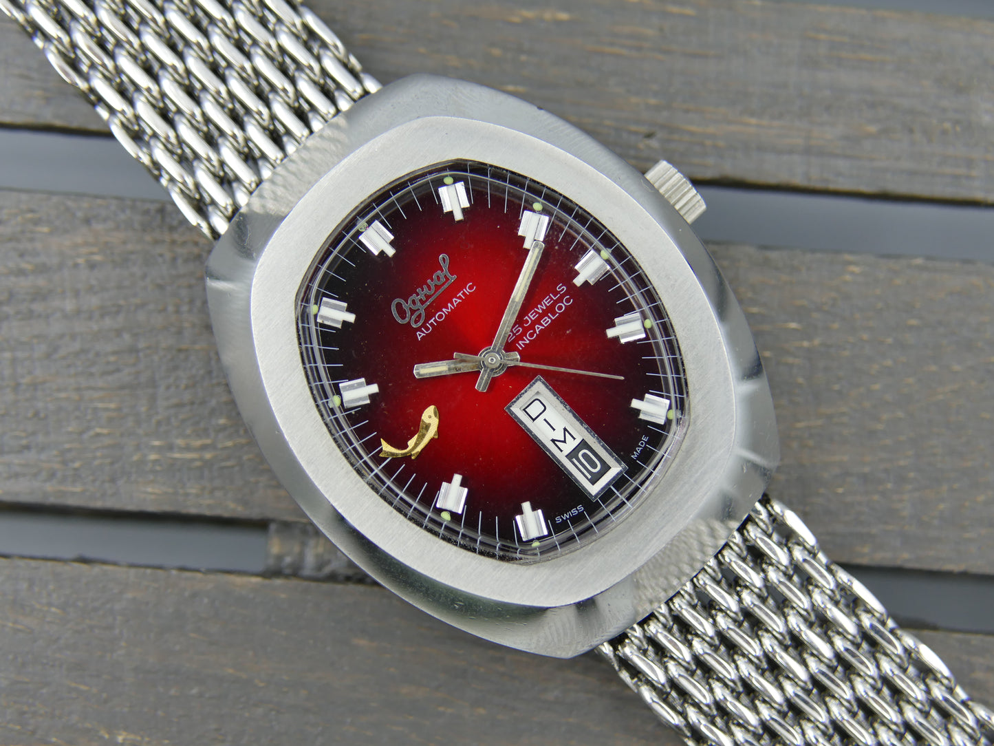 70s vintage watch mens Ogival a2614 burgundy automatic AS 2066 NOS