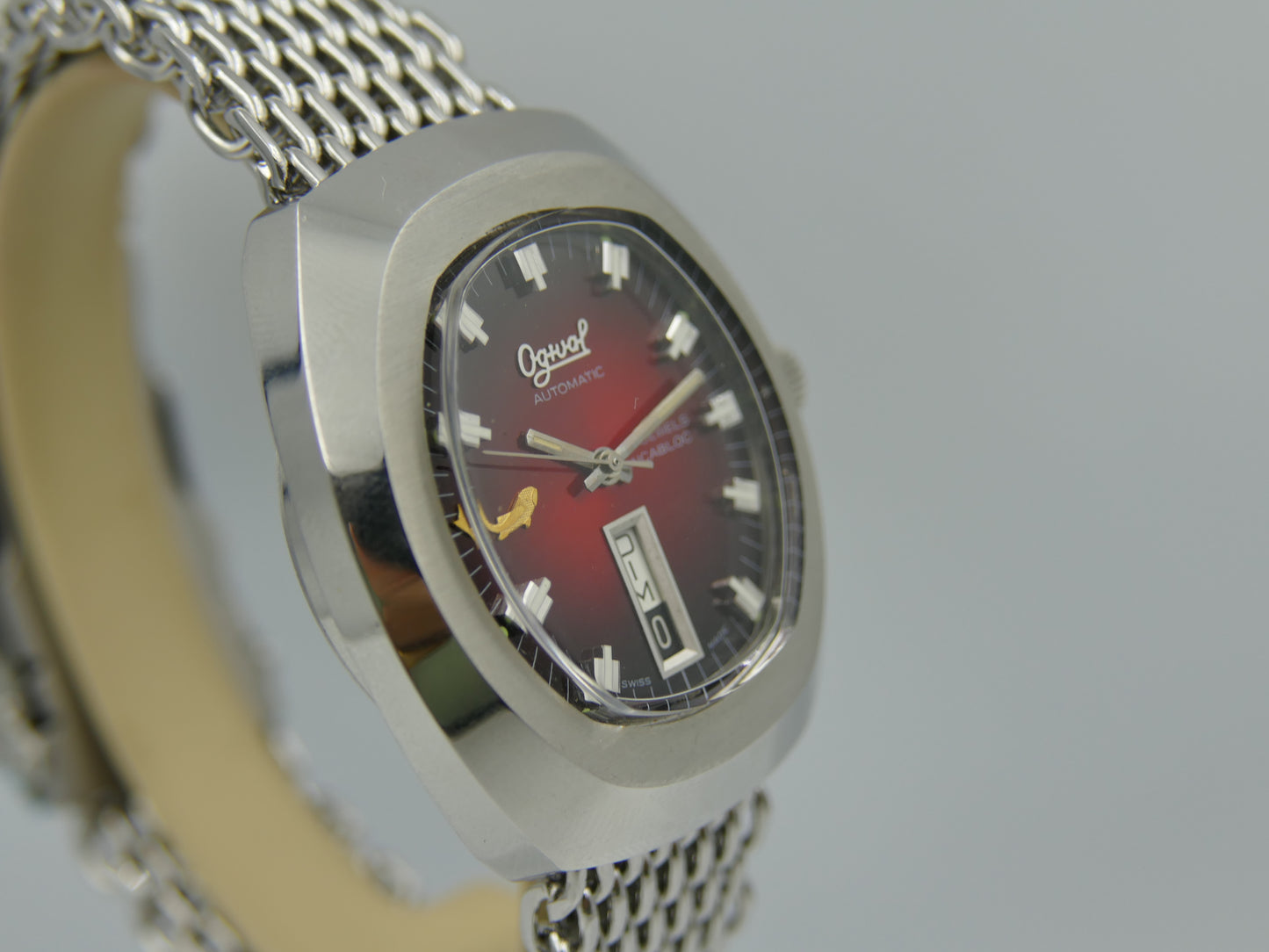 70s vintage watch mens Ogival a2614 burgundy automatic AS 2066 NOS