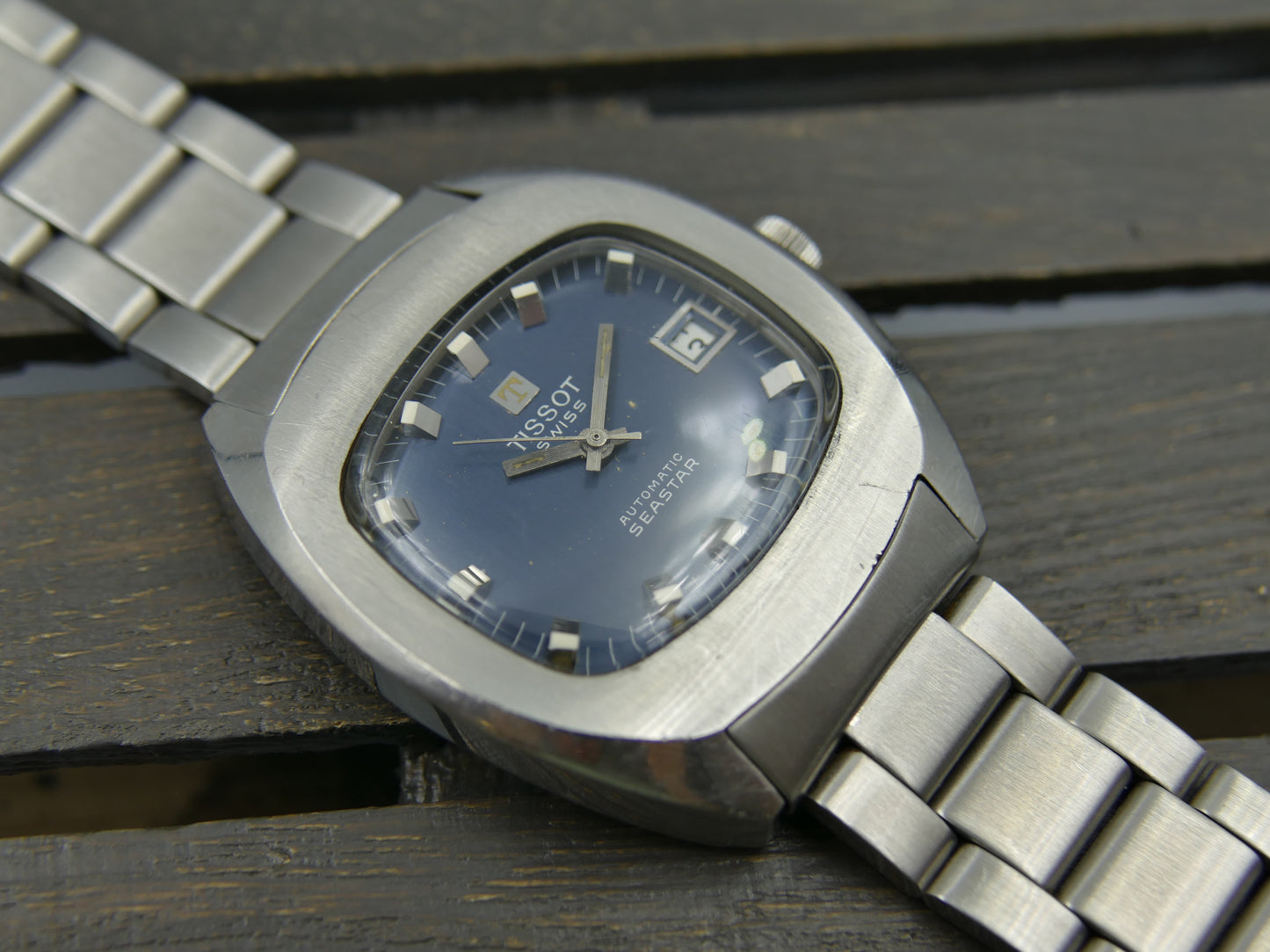 70s vintage watch mens Tissot seastar ref 44807 -2X automatic 2481 blue dial