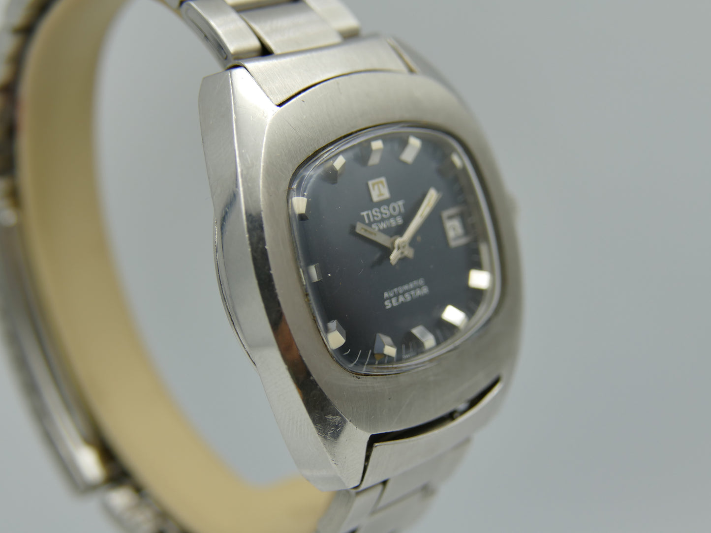 70s vintage watch mens Tissot seastar ref 44807 -2X automatic 2481 blue dial