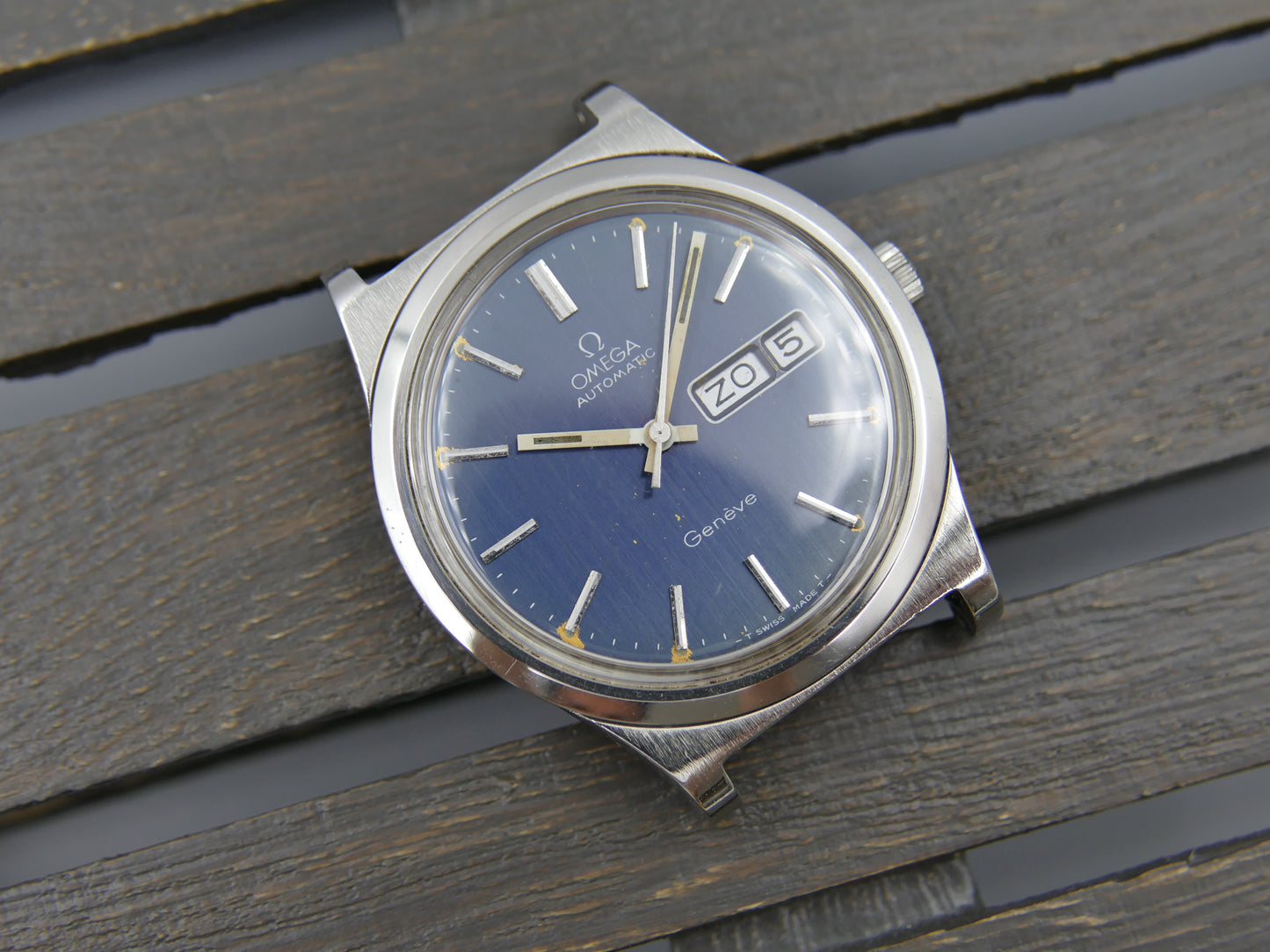 70s vintage watch mens Omega geneve ref 166.0169 automatic cal. 1022 steel 36mm blue