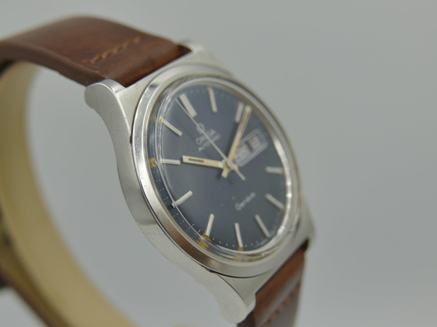 70s vintage watch mens Omega geneve ref 166.0169 automatic cal. 1022 steel 36mm blue