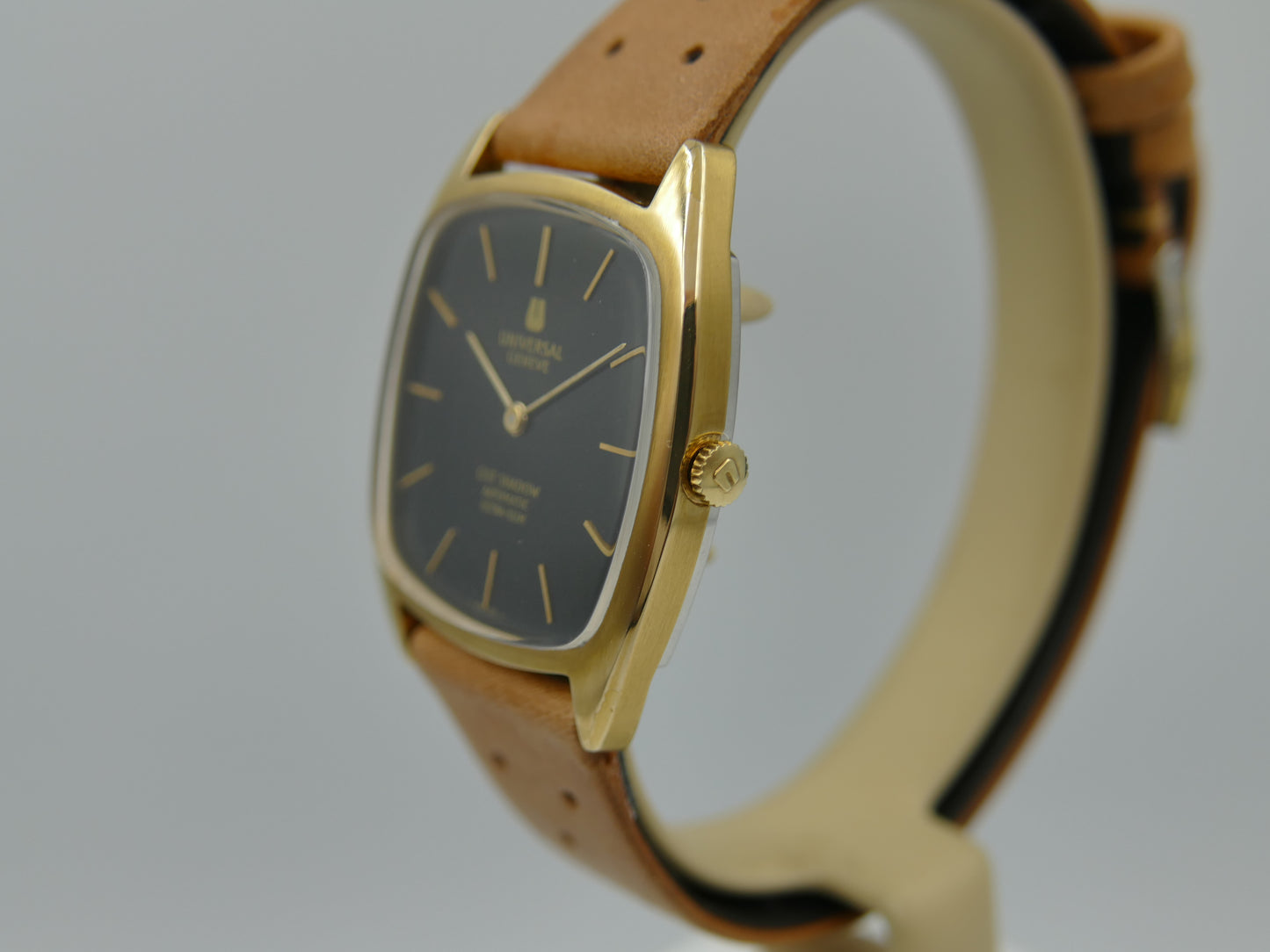 70s vintage watch mens Universal Geneve Gilt Shadow ref 566105 Automatic 2-66 Microrotor Ultra Slim