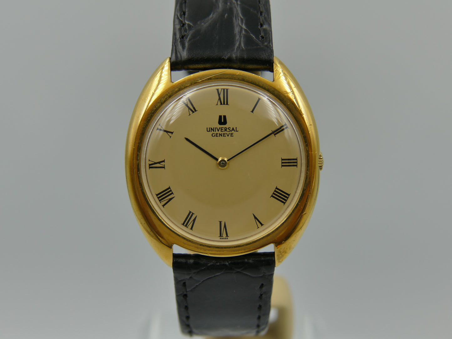 60s vintage watch mens Universal Geneve hand wind cal 1-42 Ref. 542111 ultra slim thin serviced
