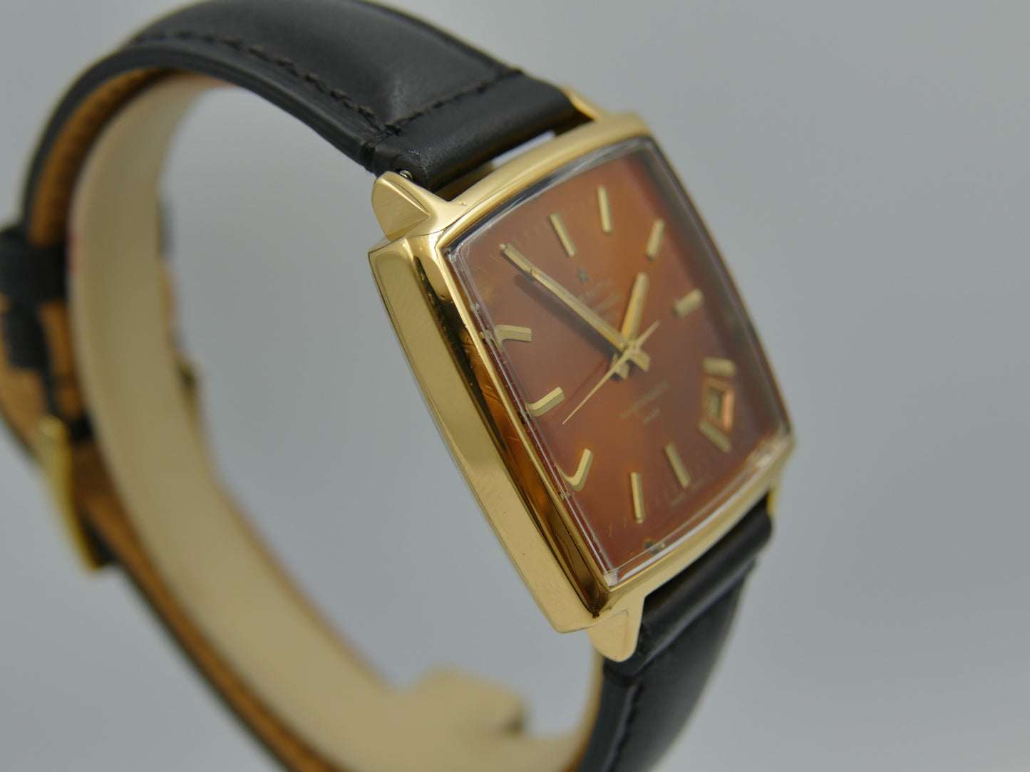 70s vintage watch mens Zenith respirator Luxe automatic 2562 tropical dial serviced