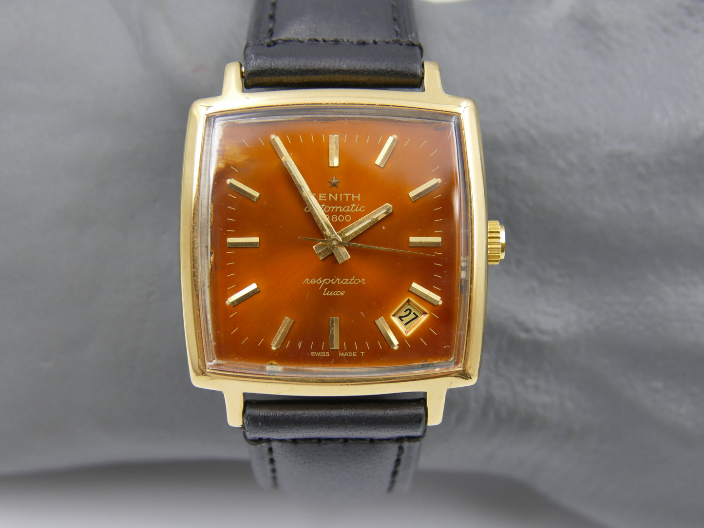 70s vintage watch mens Zenith respirator Luxe automatic 2562 tropical dial serviced