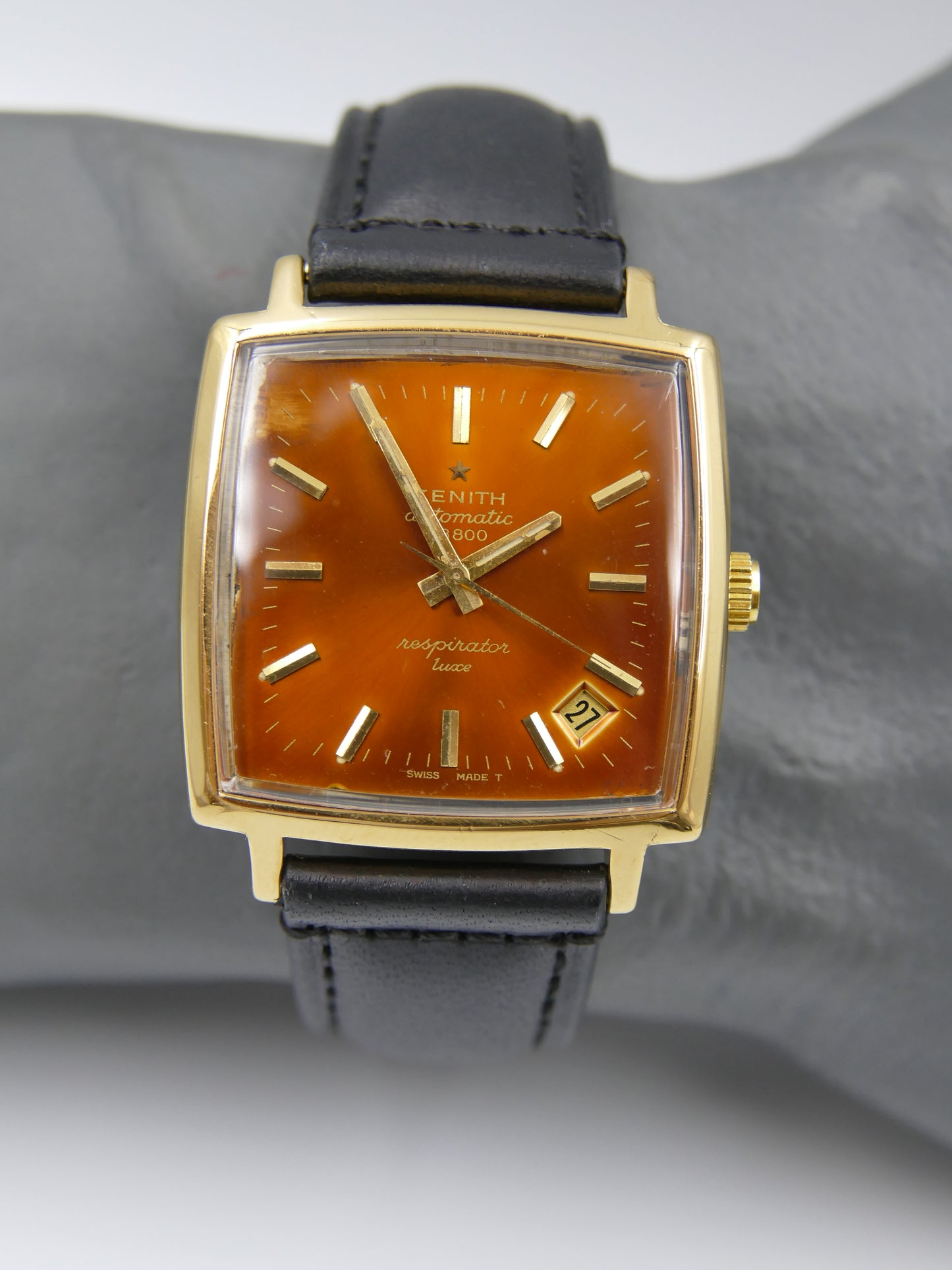 70s vintage watch mens Zenith respirator Luxe automatic 2562 tropical dial serviced