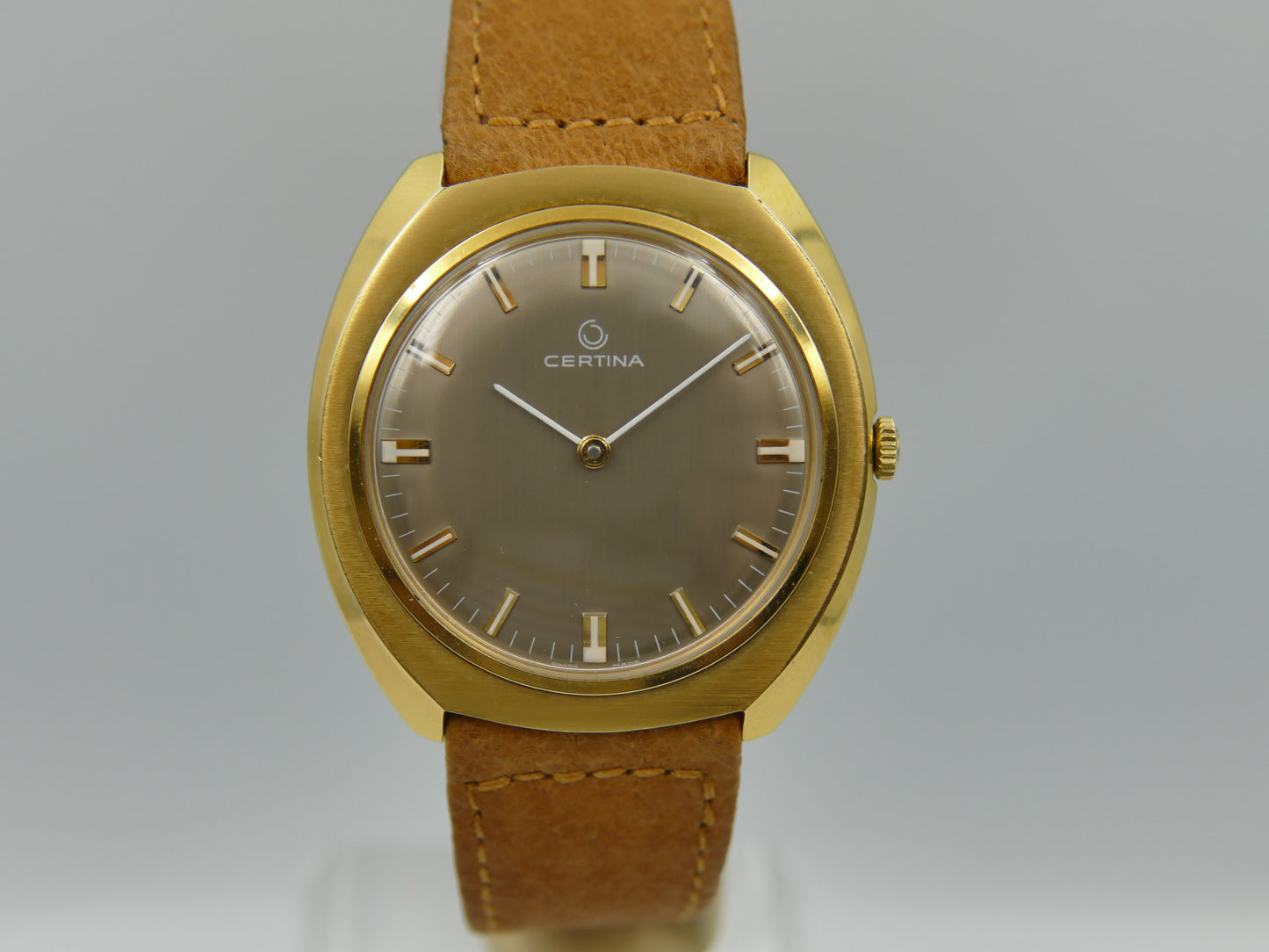 Certina oversize ref. 860.3510.25 hand wind 28-10 gold pl Thin vintage 60s