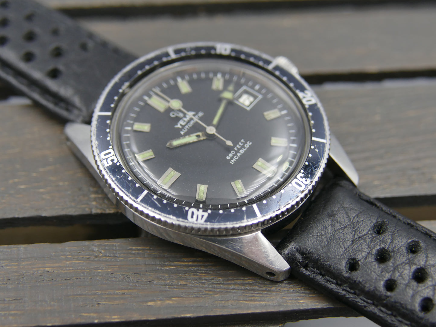 60s vintage watch mens Yema 660 feet SKIN DIVER ref. 8755 Steel Pre superman 37mm