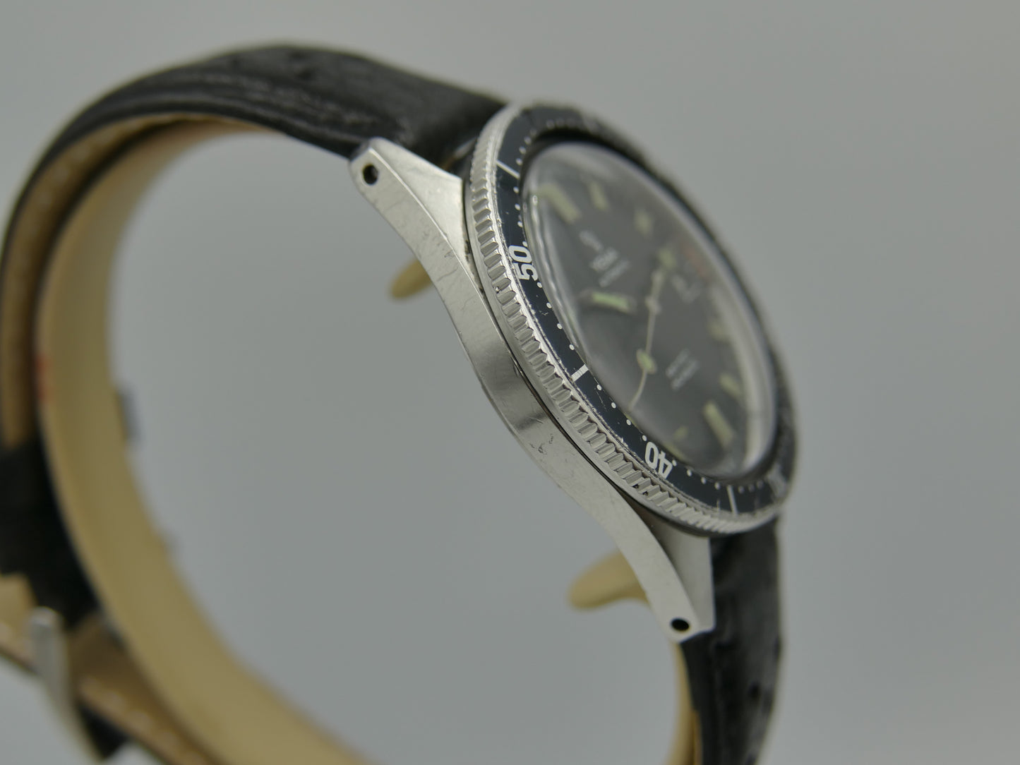 60s vintage watch mens Yema 660 feet SKIN DIVER ref. 8755 Steel Pre superman 37mm