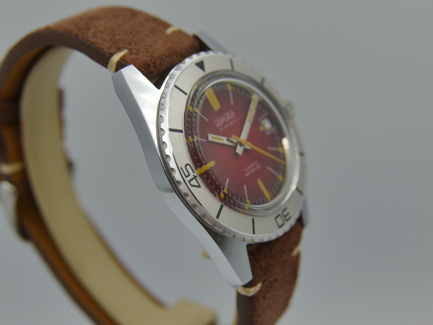 70s vintage watch mens plongee skin diver Gracex seabold burgundy mint