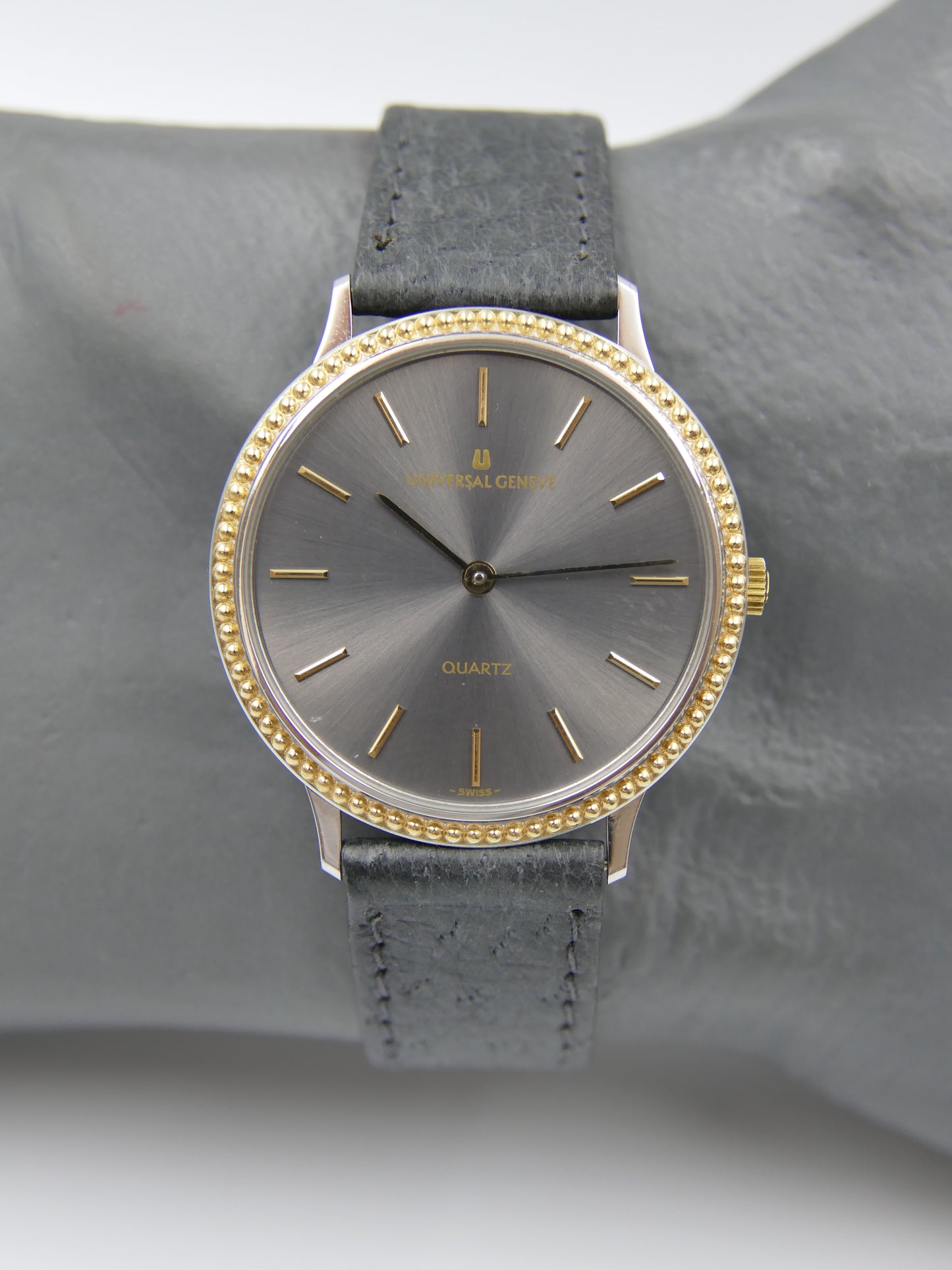 80s vintage watch mens Universal Geneve “Beaded Bezel” Anthracite Dial Ref. 6-566 NOS