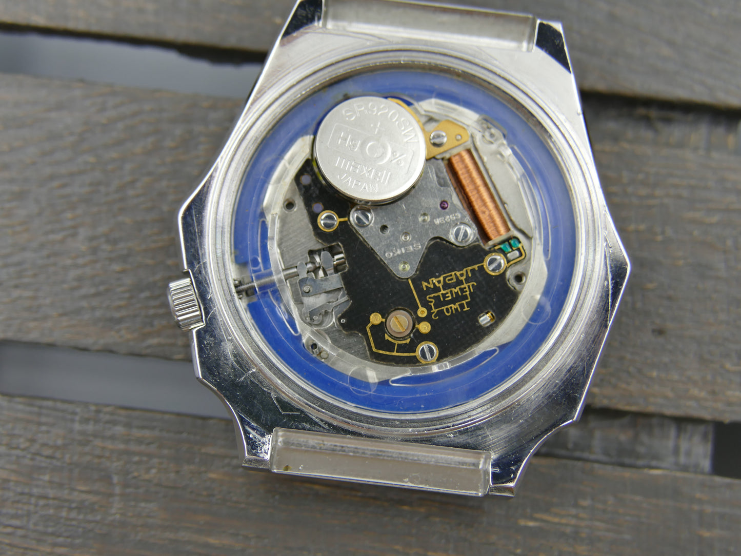 80s vintage watch Seiko SQ 100 Octagonal Case genta Ref. 6923-8070 serviced