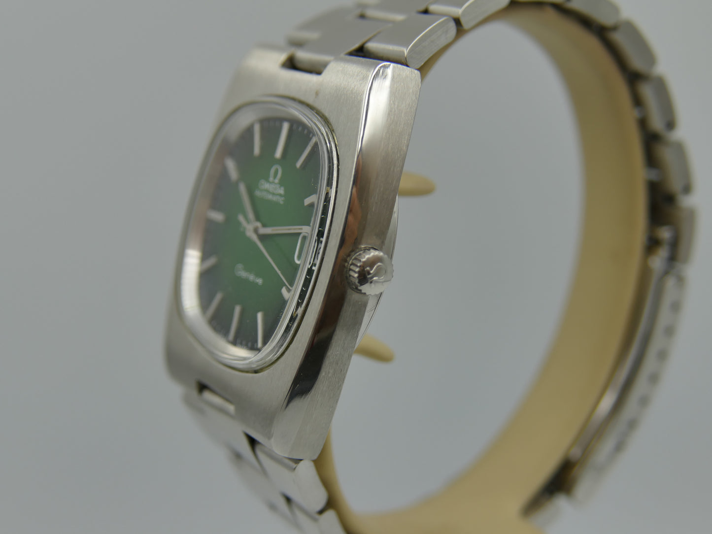 70s vintage watch Omega Genève Automatic cal 1012 ref 166.0191 / 366.0835