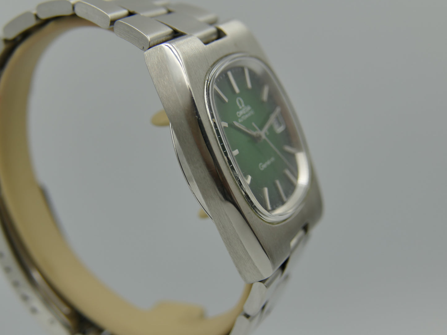 70s vintage watch Omega Genève Automatic cal 1012 ref 166.0191 / 366.0835