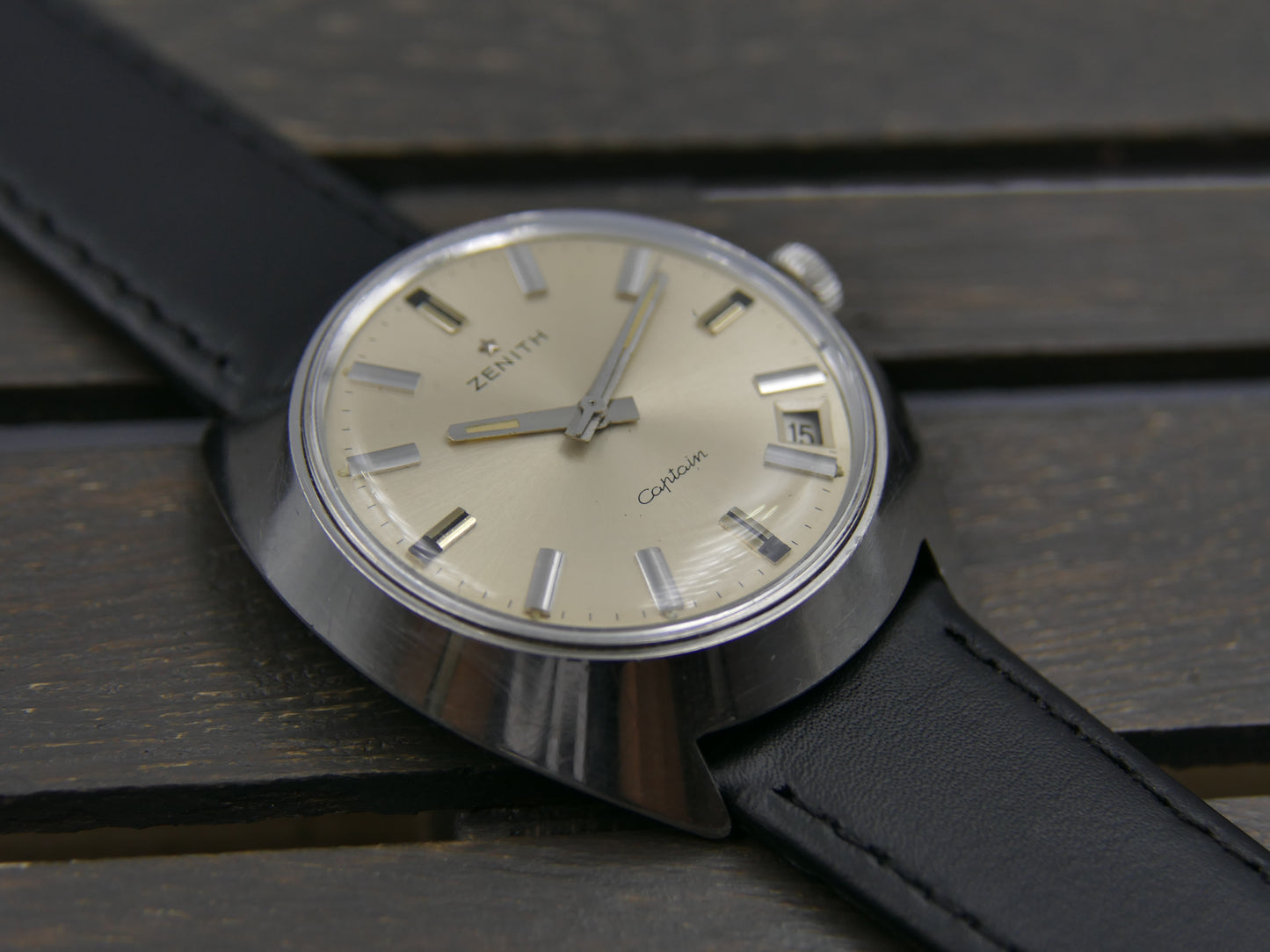 70s vintage watch mens Zenith Captain 2552C Turtle