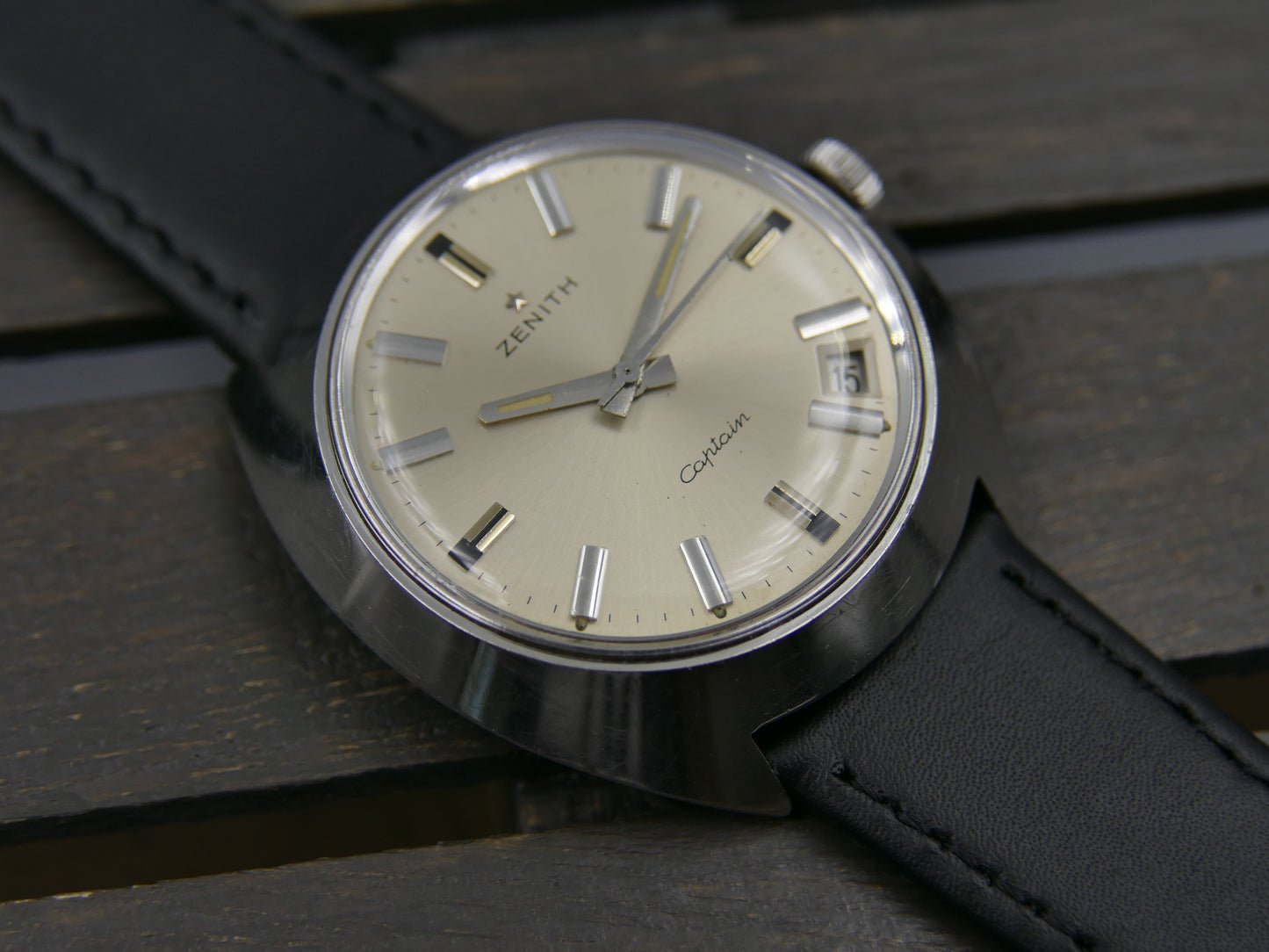 70s vintage watch mens Zenith Captain 2552C Turtle