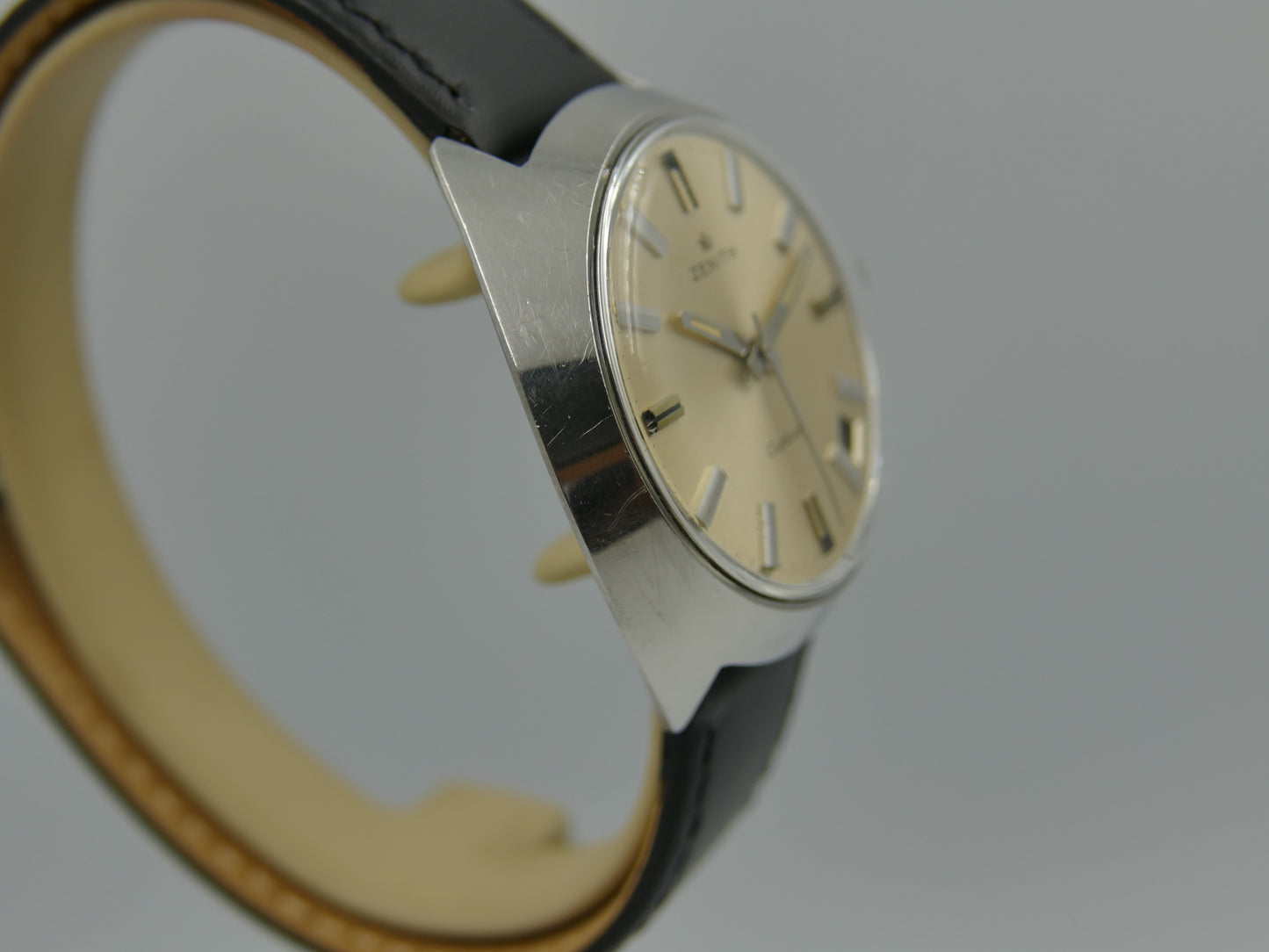 70s vintage watch mens Zenith Captain 2552C Turtle