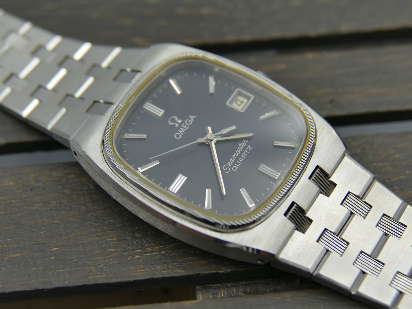 70s vintage watch mens Omega Seamaster cal. 1342 ref. 196.0136 / 396.0875 royal oak