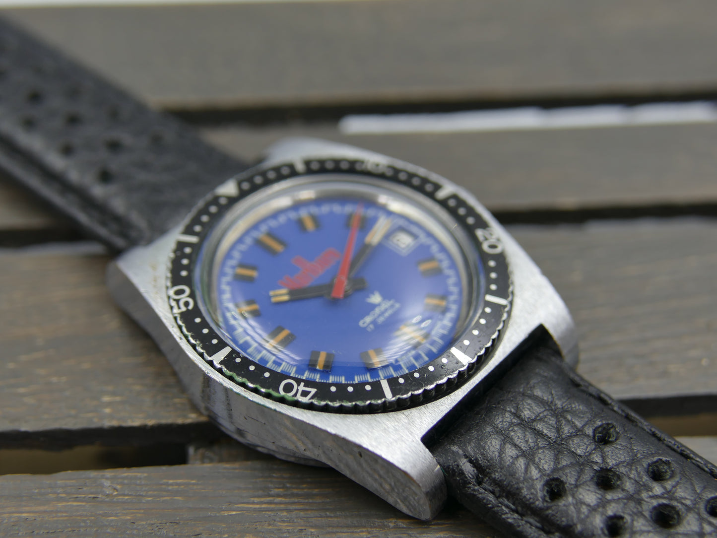 70s vintage watch mens diver Cronel Marlboro manual wind EB 8800 blue dial