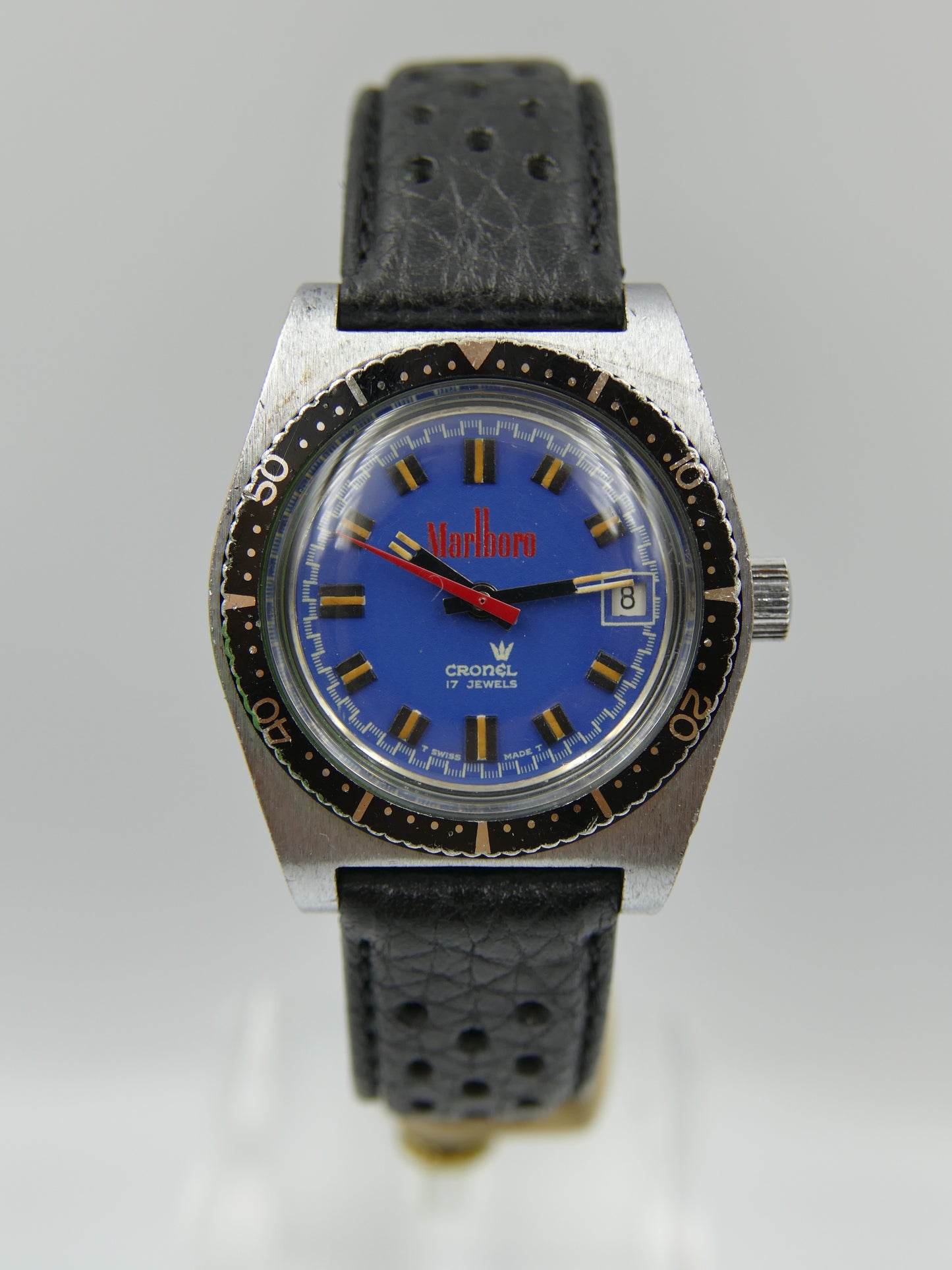 70s vintage watch mens diver Cronel Marlboro manual wind EB 8800 blue dial