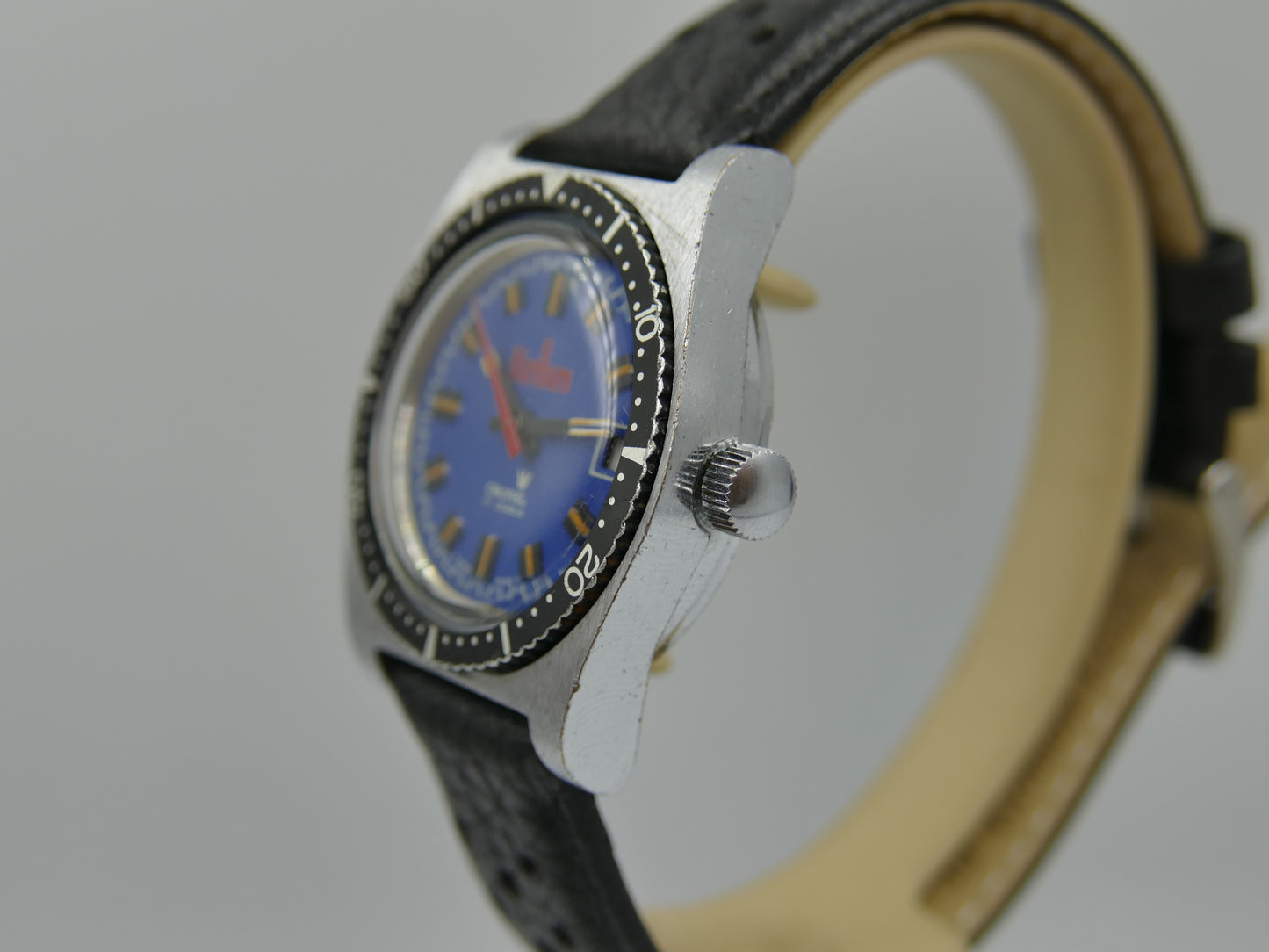 70s vintage watch mens diver Cronel Marlboro manual wind EB 8800 blue dial