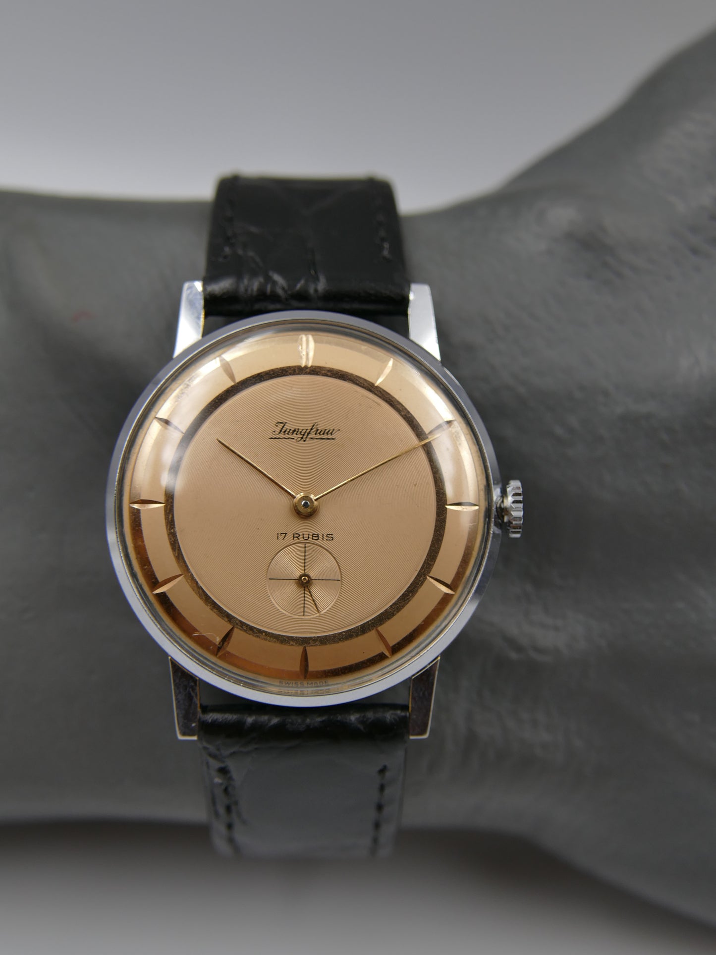 60s vintage watch mens dress thin Jungfrau hand wind FE 71 salmon dial