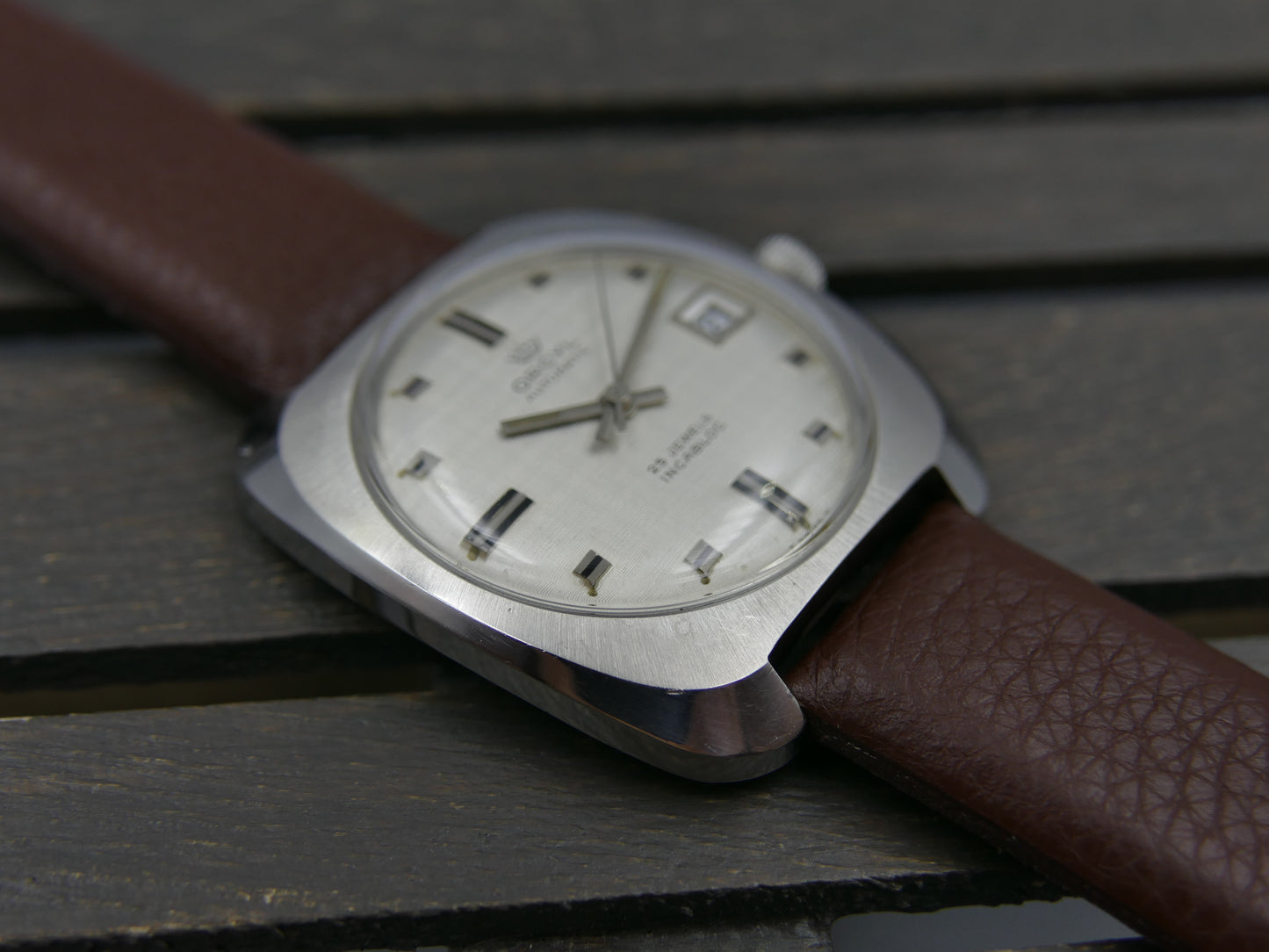 70s vintage watch mens Orcyl 25j automatic ETA 2452 linen silver dial rare