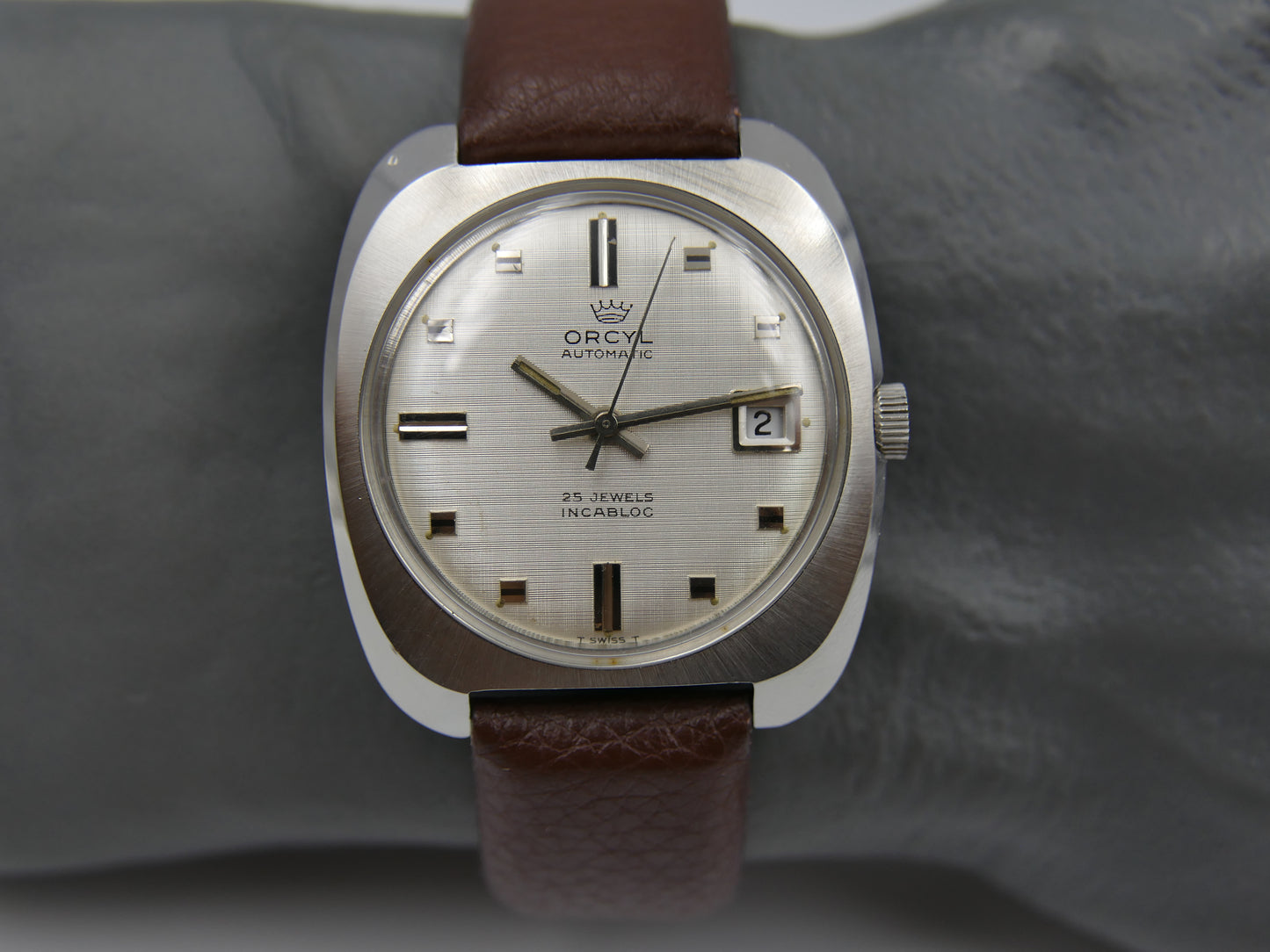70s vintage watch mens Orcyl 25j automatic ETA 2452 linen silver dial rare