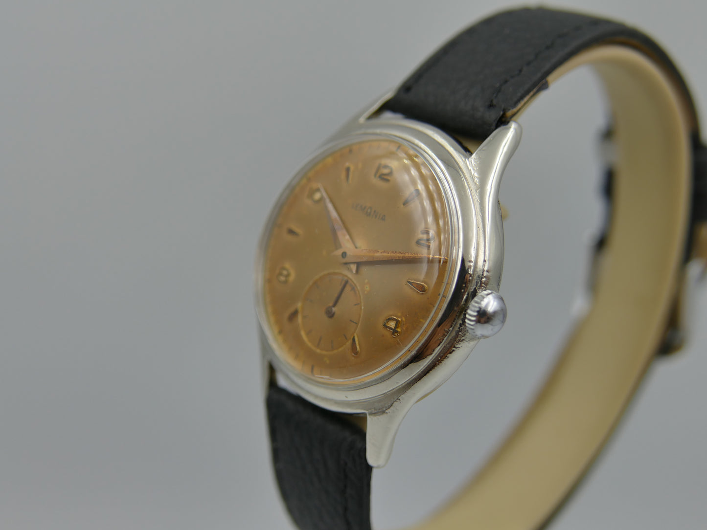 60s vintage watch Lemania ref. 232 hand wind tropical dial