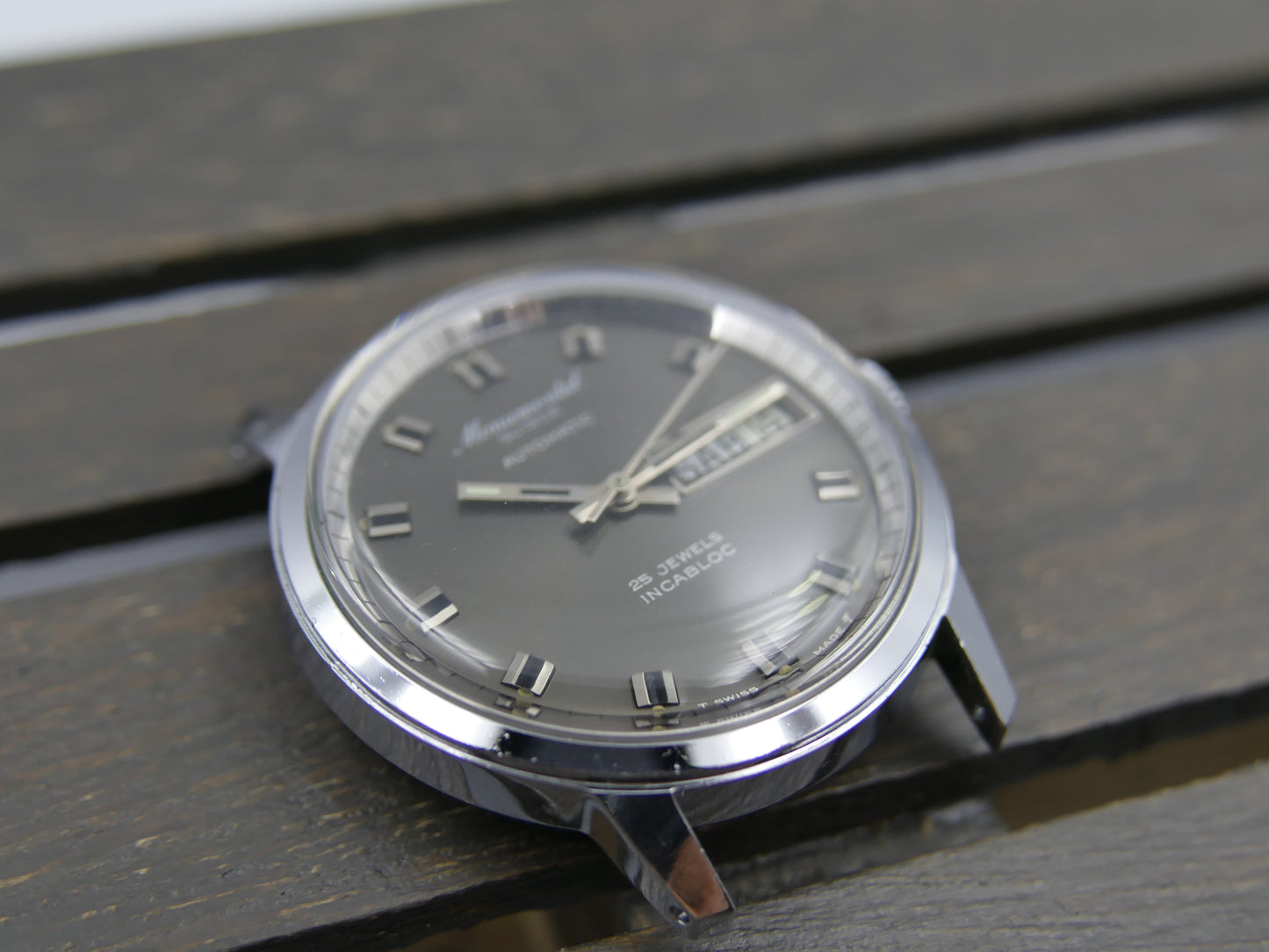 70s vintage watch mens Monumental swiss 25J automatic AS 1902/03 grey dial mint