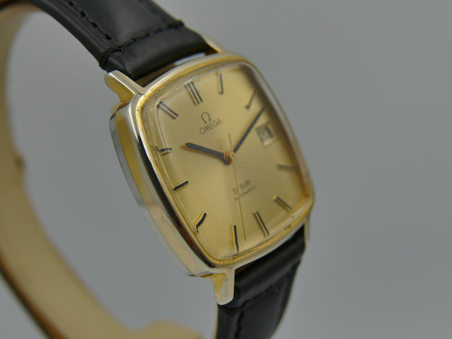 70s vintage watch mens Omega De Ville ref 162.0060 automatic 1010