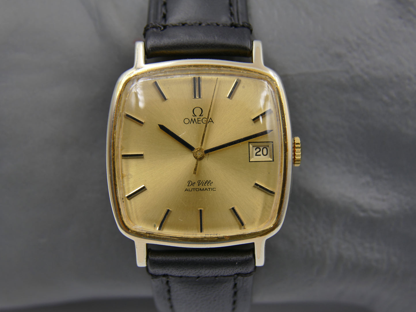 70s vintage watch mens Omega De Ville ref 162.0060 automatic 1010