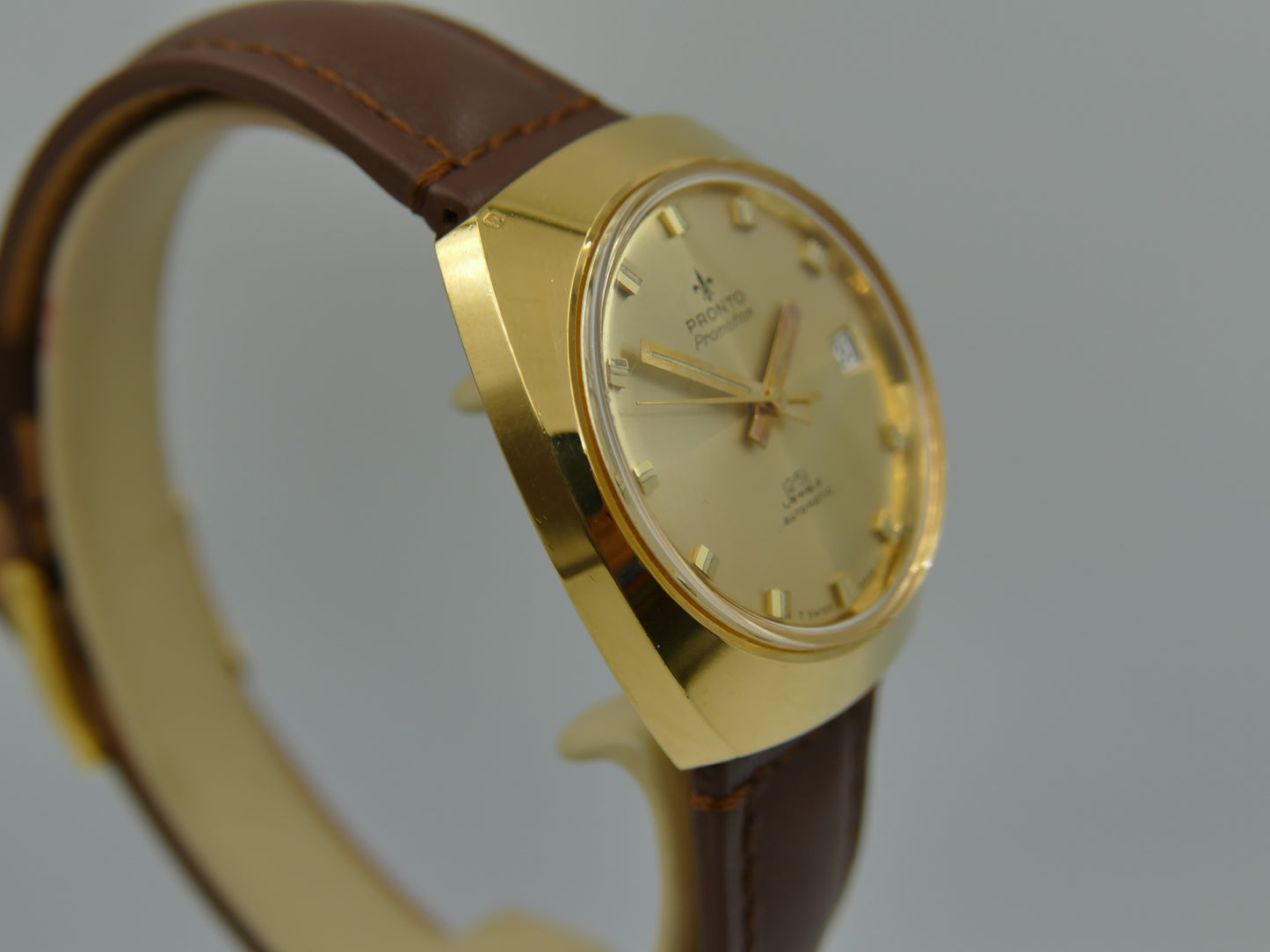 70s Vintage watch mens Pronto Promotion 25j automatic ETA 2772 NOS