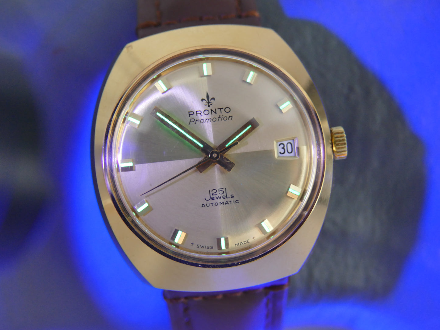 70s Vintage watch mens Pronto Promotion 25j automatic ETA 2772 NOS